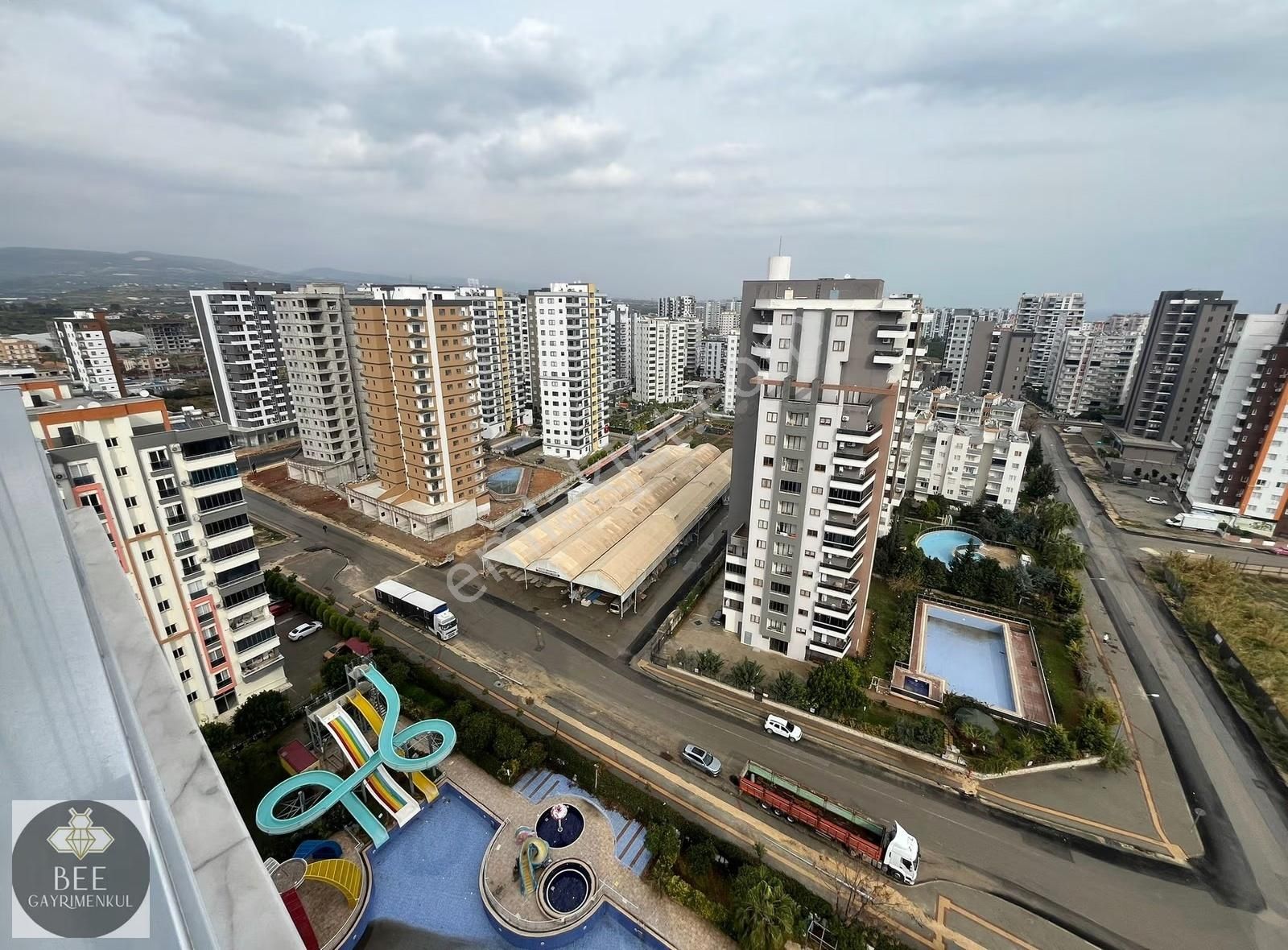 Bee'den Eşsiz Dağ Ve Deniz Manzaralı Konsept Daire - Görsel 8