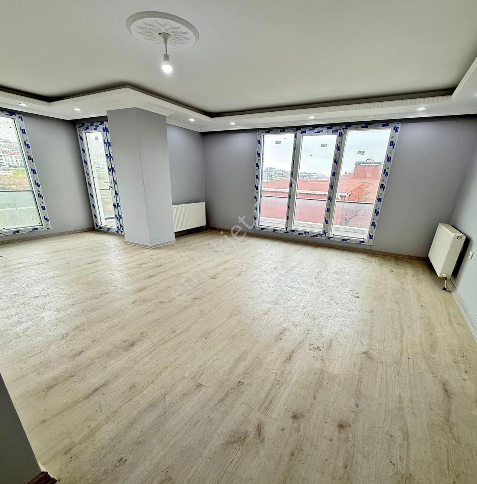 Sıfır İnşaatımız'da Beylikdüzü Yaşam Vadi Manzaralı 3+2 Dubleks - Görsel 2