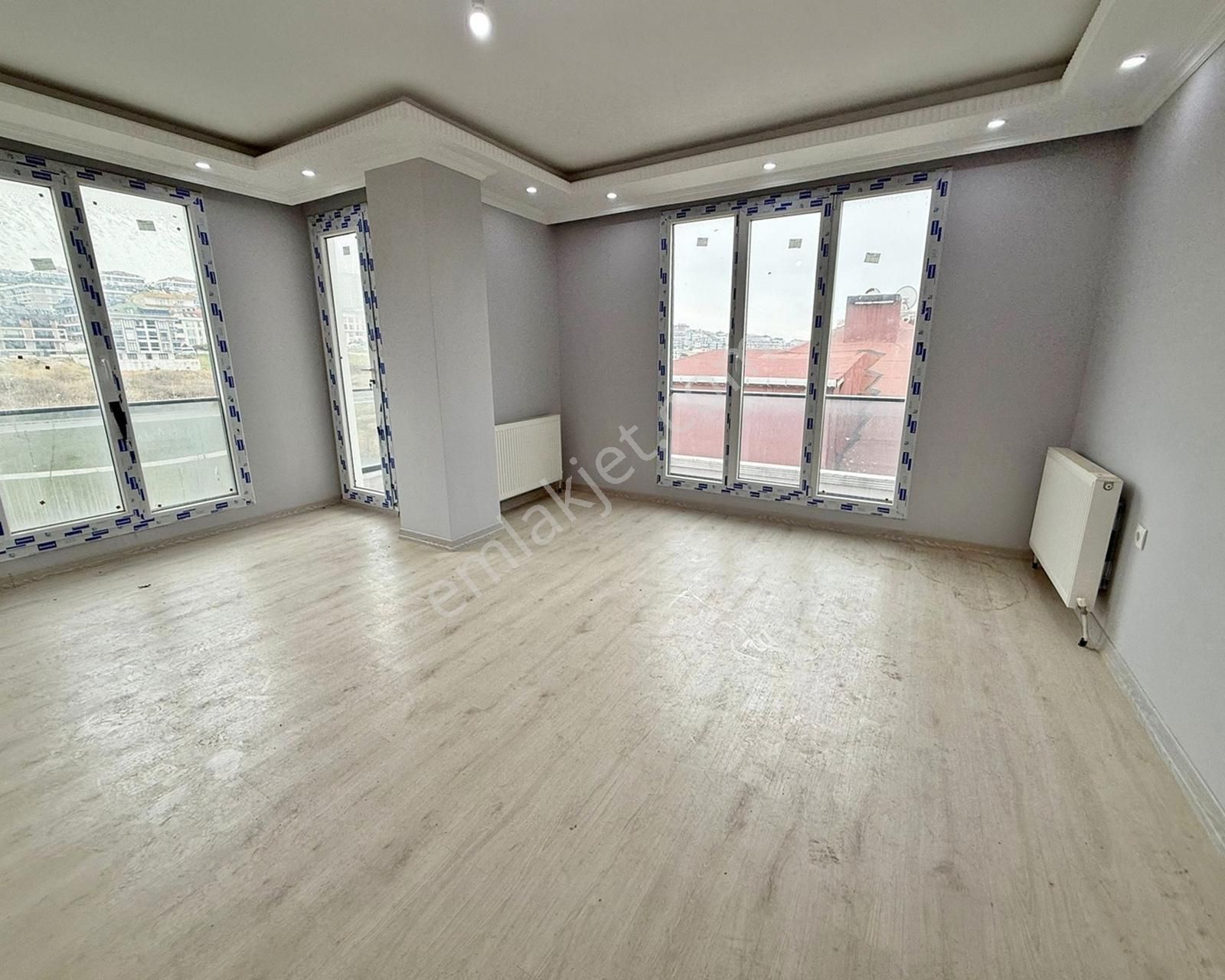 Sıfır İnşaatımız'da Beylikdüzü Yaşam Vadi Manzaralı 3+2 Dubleks - Görsel 12