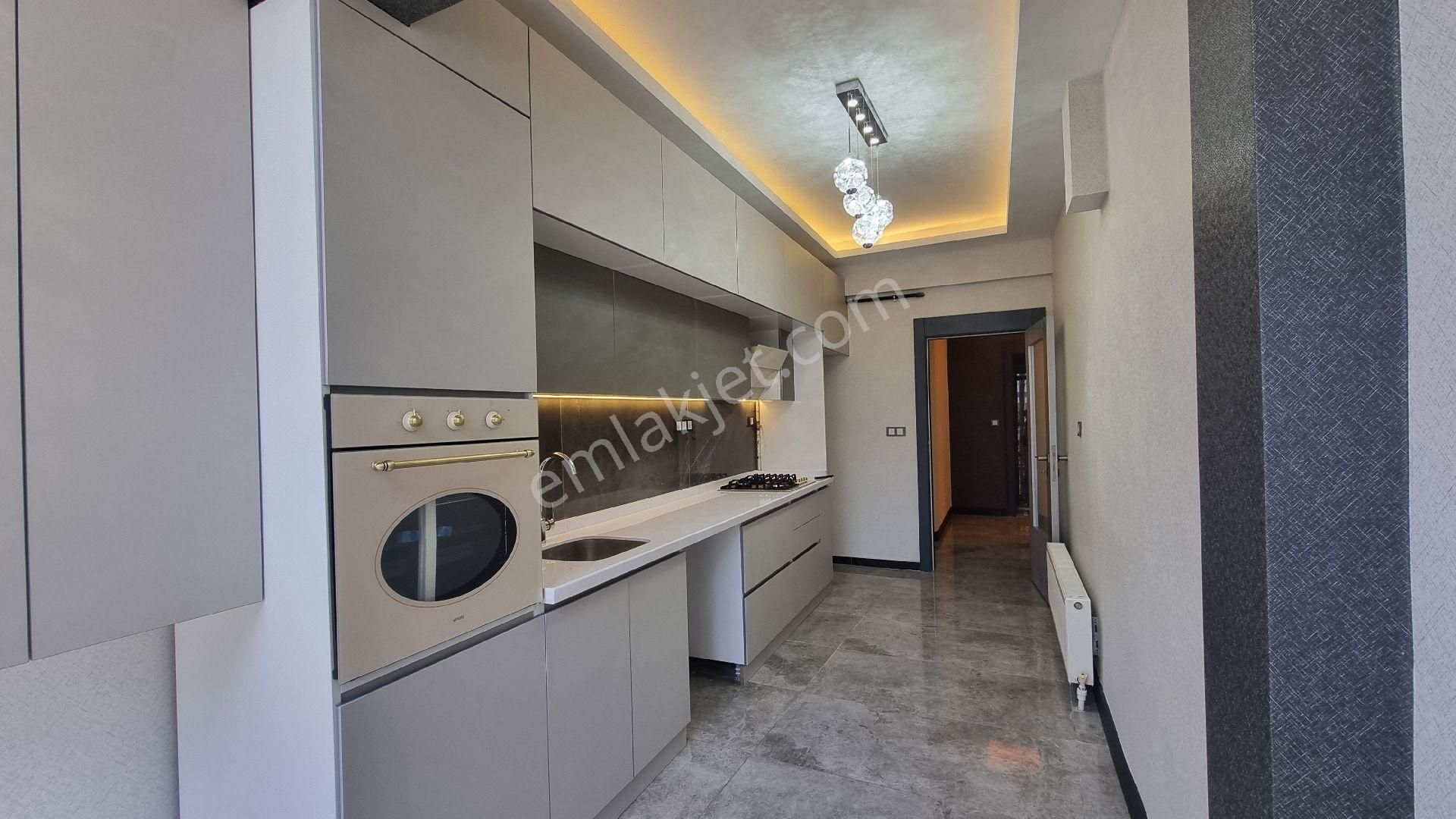 Etlik Mesire Sokakta 3+1 Full Katta - Görsel 16