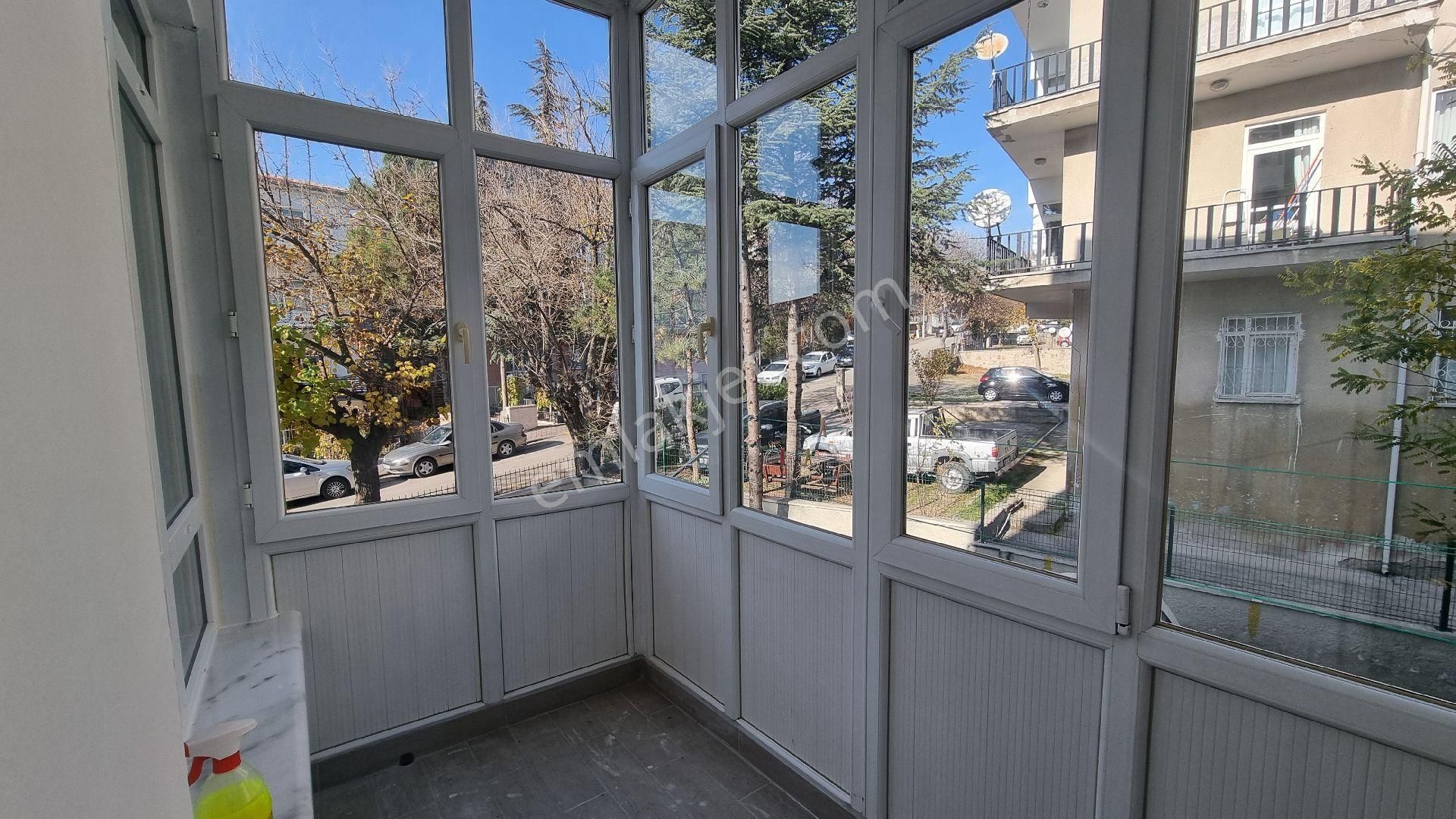 Etlik Mesire Sokakta 3+1 Full Katta - Görsel 10