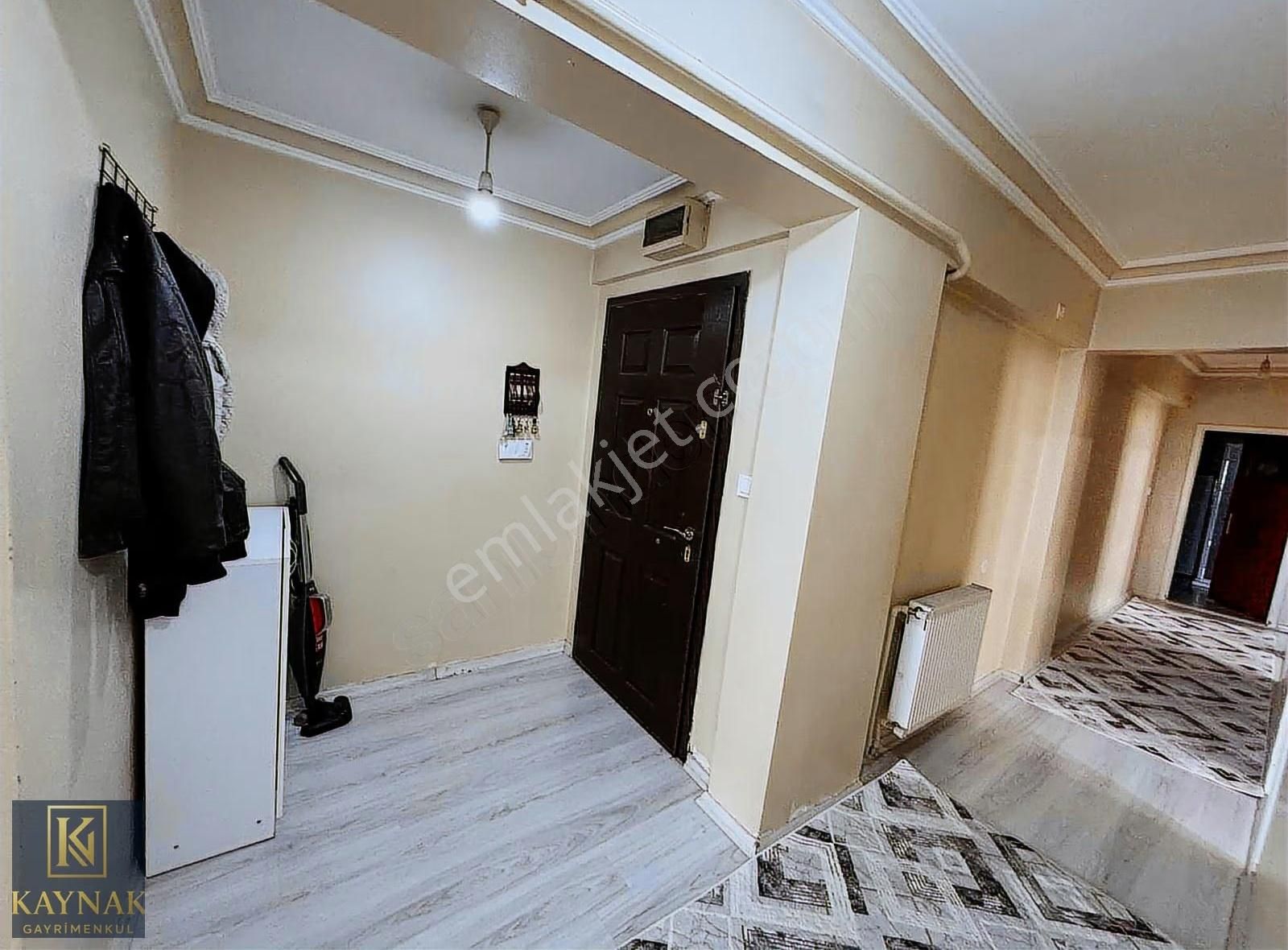 Kaynak'tan 2.ara Katta Güzel Konumda Ön Cephe Satılık 3+1 Daire - Görsel 15