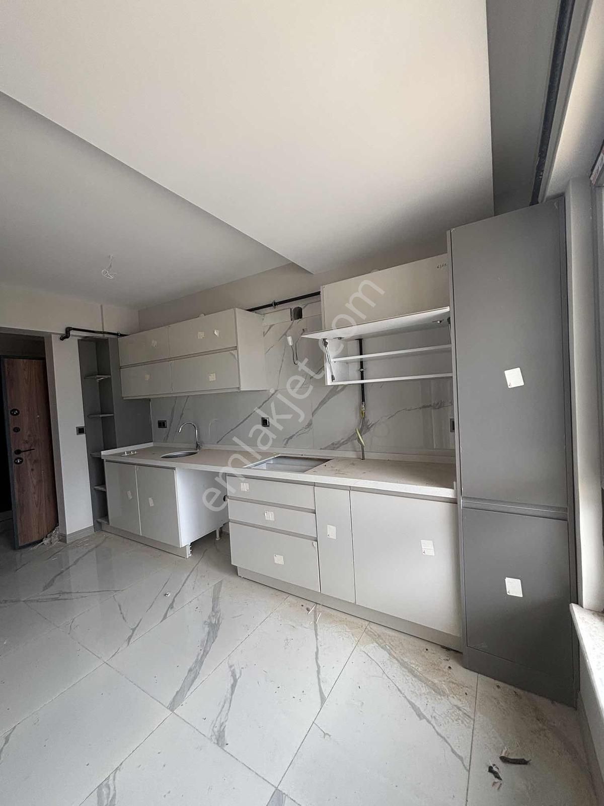 Alanyurt Xyz Lotus 18'de Satılık 3+1 Fırsat Daire - Görsel 5