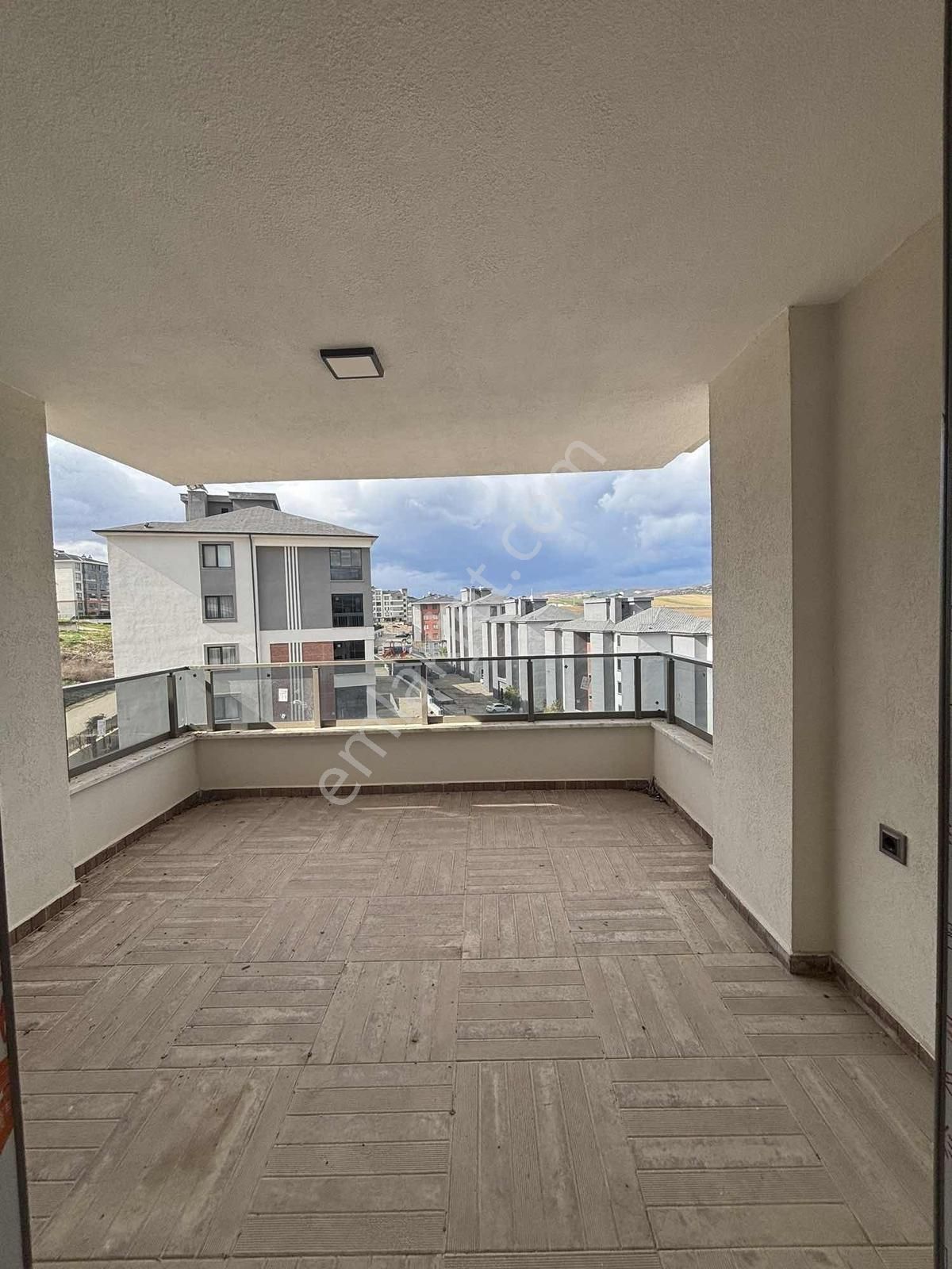 Alanyurt Xyz Lotus 18'de Satılık 3+1 Fırsat Daire - Görsel 13