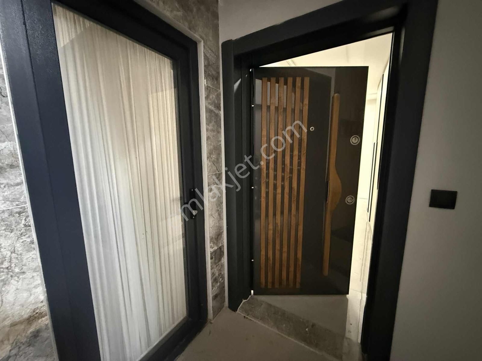 Yeşilbayır Mah. Havuzlu Site İçerisinde Satılık Lüks Daire - Görsel 4