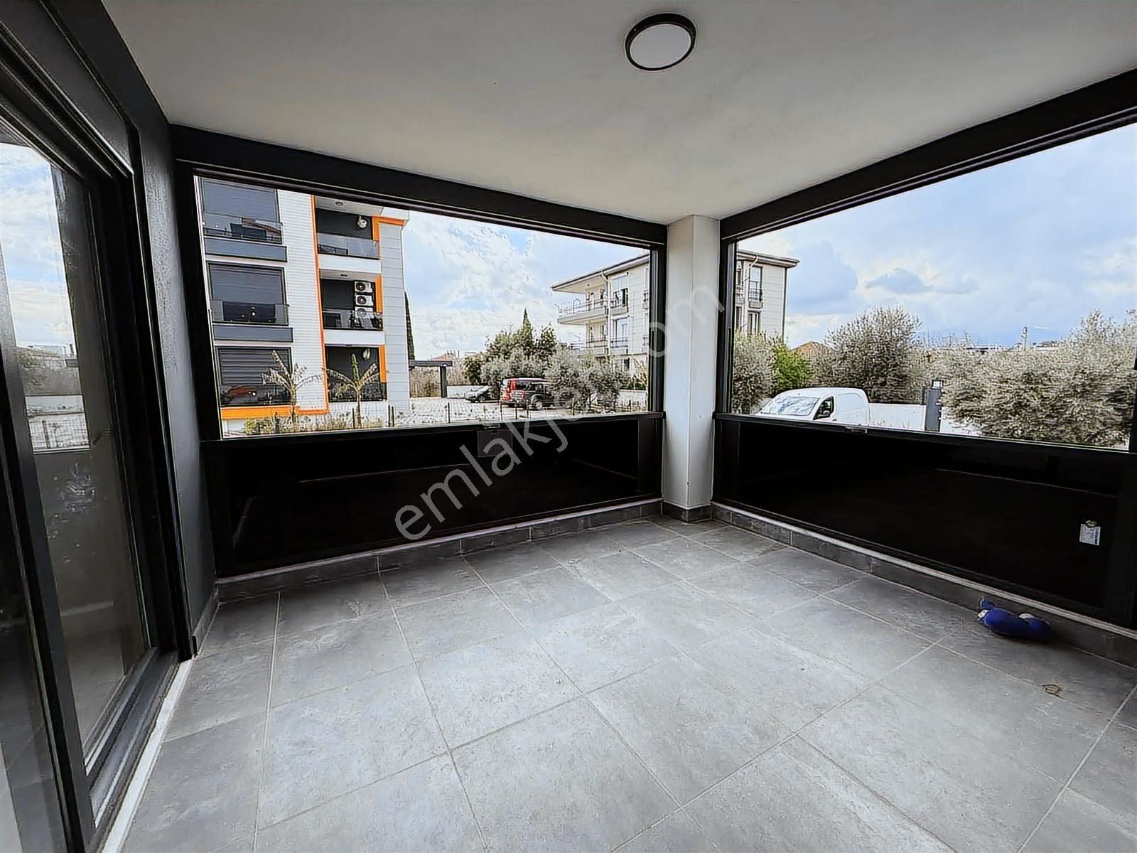 Yeşilbayır Mah. Havuzlu Site İçerisinde Satılık Lüks Daire - Görsel 5