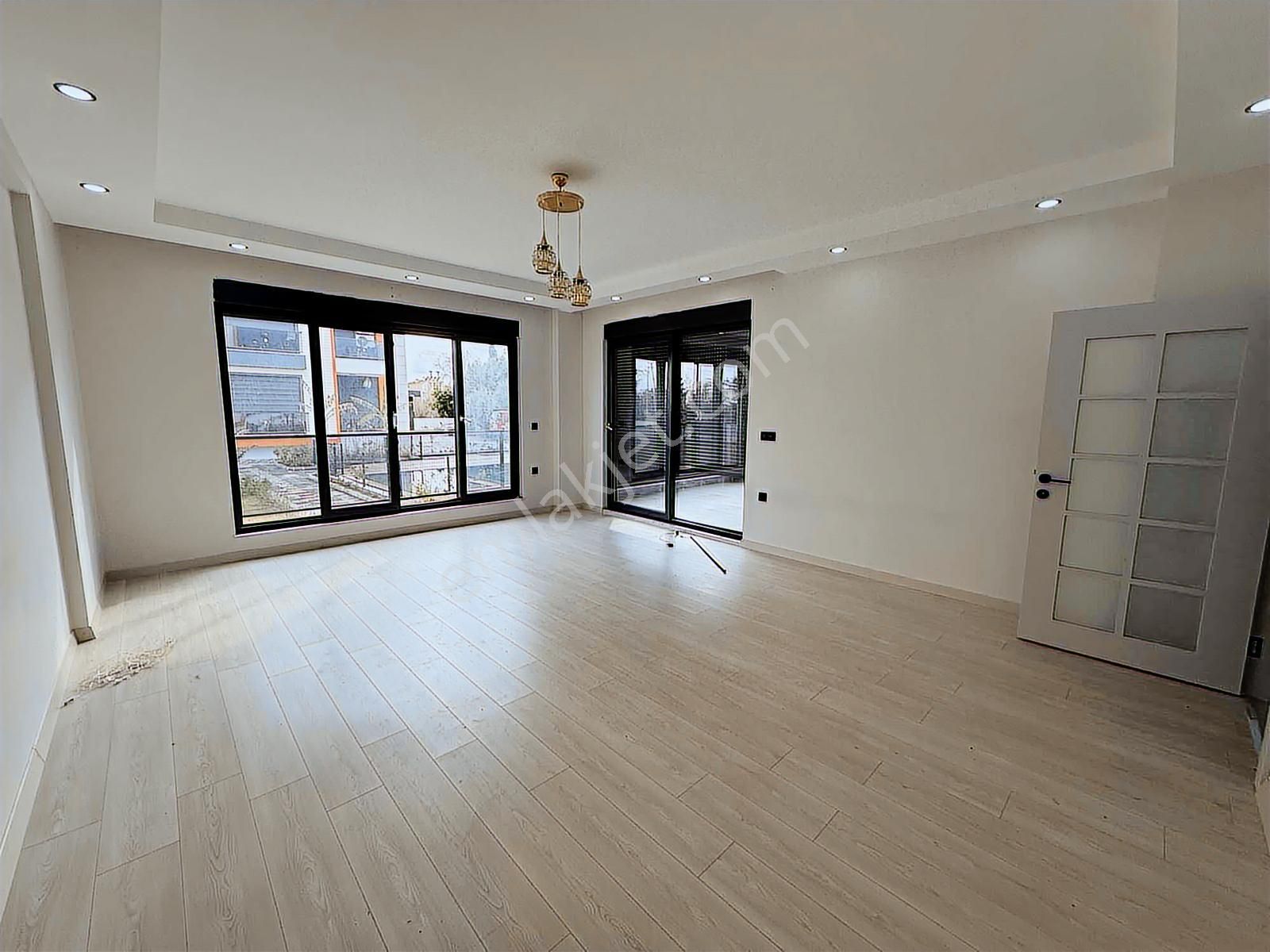 Yeşilbayır Mah. Havuzlu Site İçerisinde Satılık Lüks Daire - Görsel 13