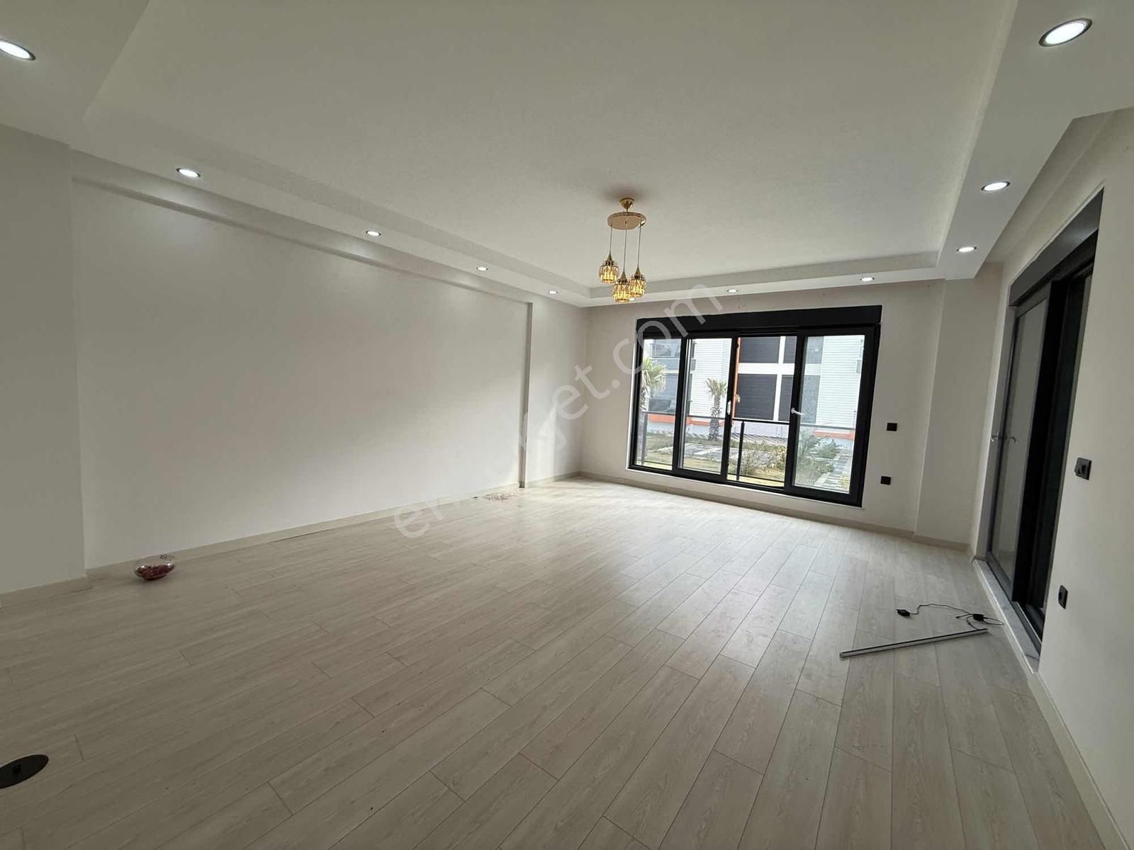 Yeşilbayır Mah. Havuzlu Site İçerisinde Satılık Lüks Daire - Görsel 9