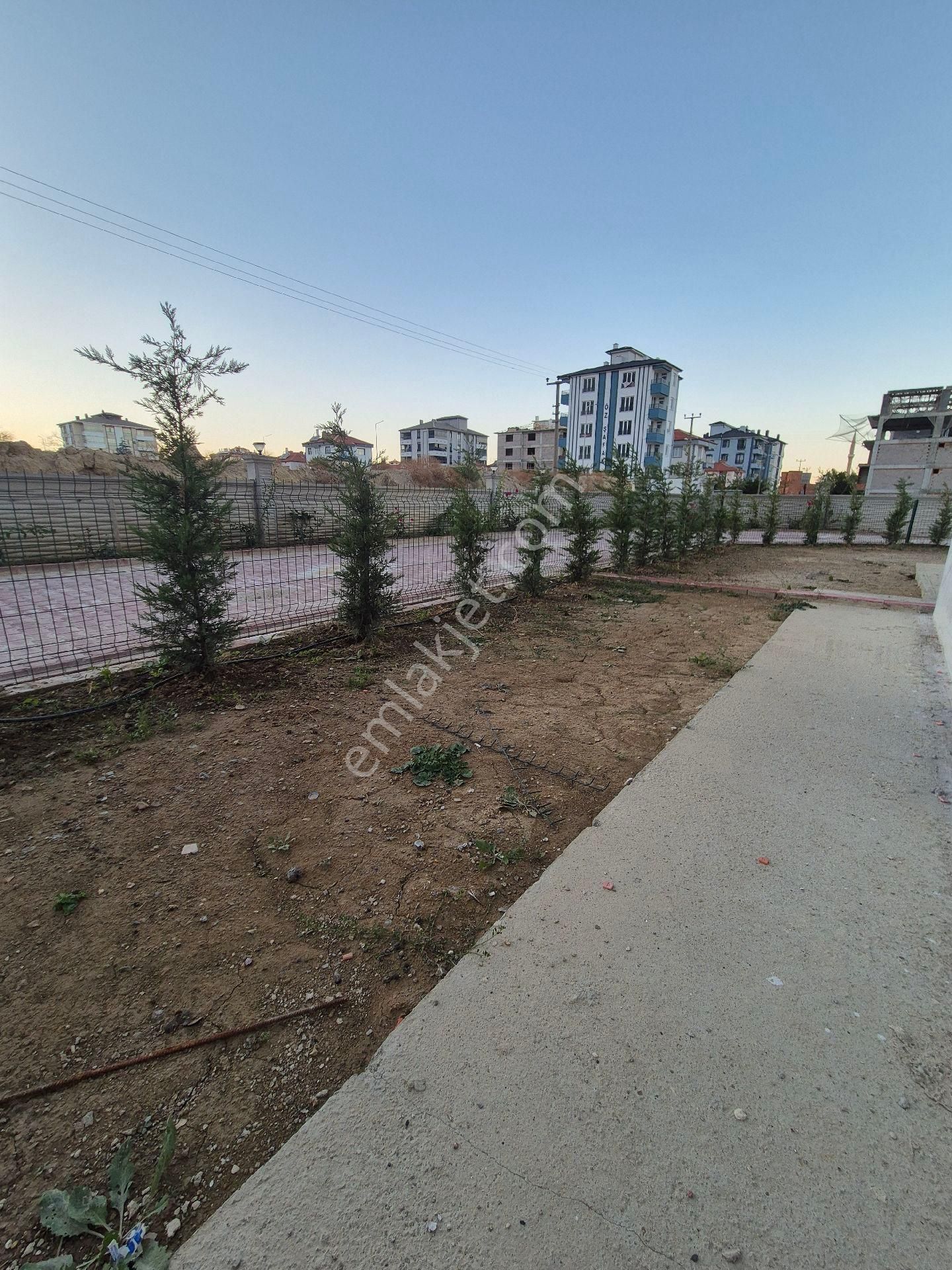 Gazi Mahallesinde Ultra Lüks 3+1 Kiralık Daire - Görsel 12