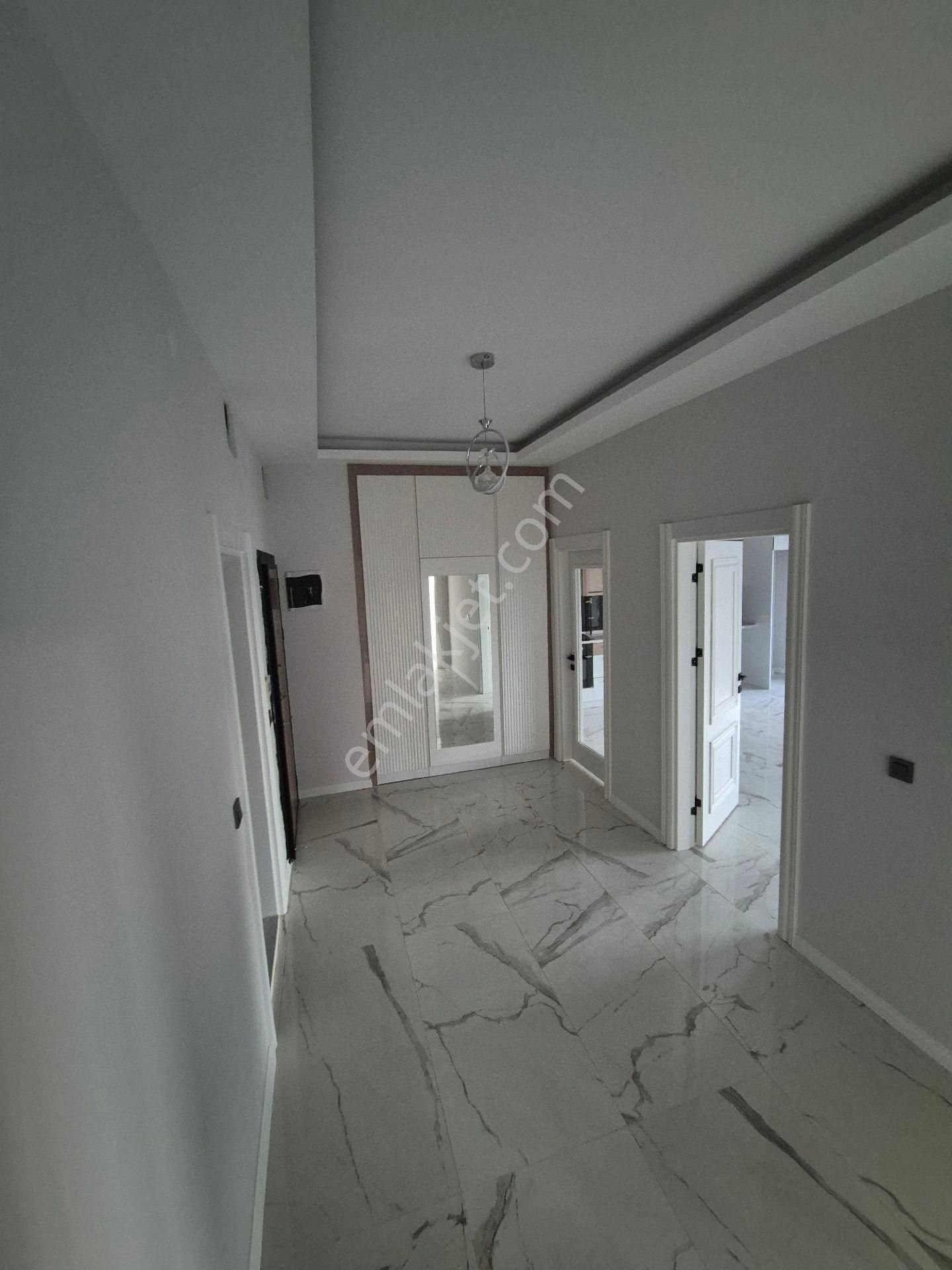 Gazi Mahallesinde Ultra Lüks 3+1 Kiralık Daire - Görsel 28