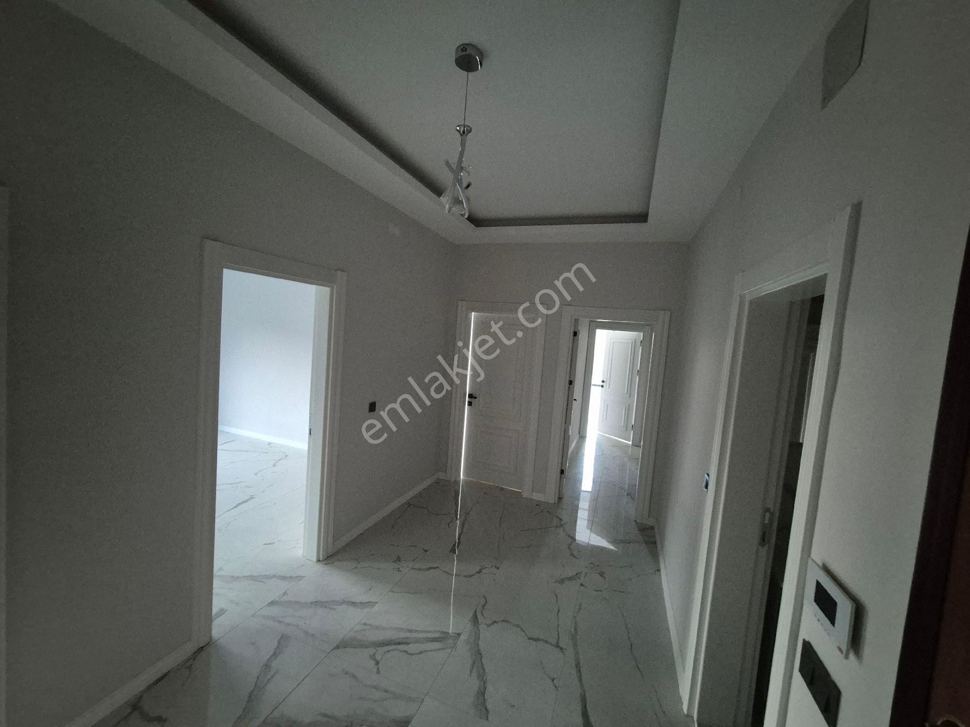 Gazi Mahallesinde Ultra Lüks 3+1 Kiralık Daire - Görsel 25