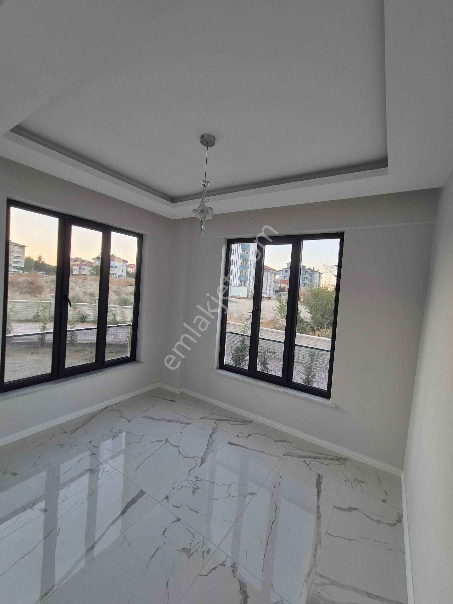 Gazi Mahallesinde Ultra Lüks 3+1 Kiralık Daire - Görsel 17