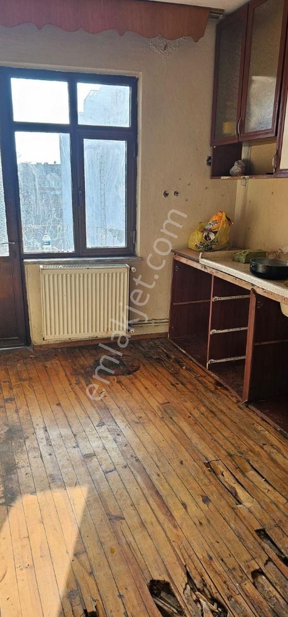 80 Ara Kat Kiracılı Fırsat Daire - Görsel 9