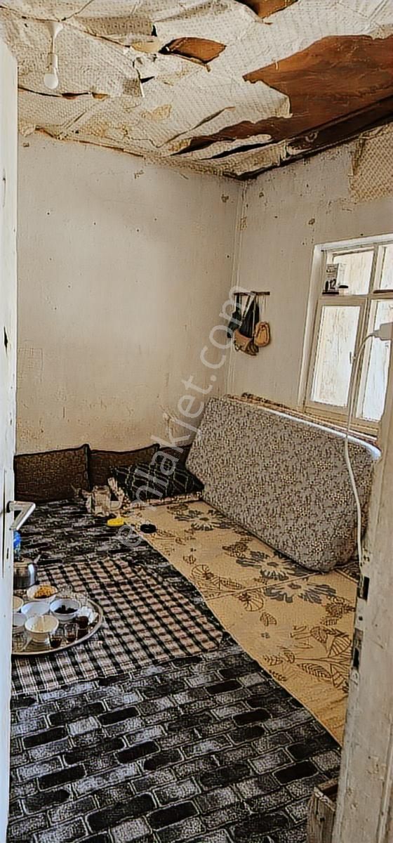 174m3kat İmarlı Cift Daire Yapılabilen Liseye Bitişik Müstakilev - Görsel 14