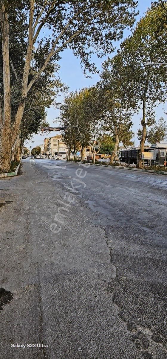 303m Bursa Caddesine Cepheli Müstakil Beton Harma Ev - Görsel 3