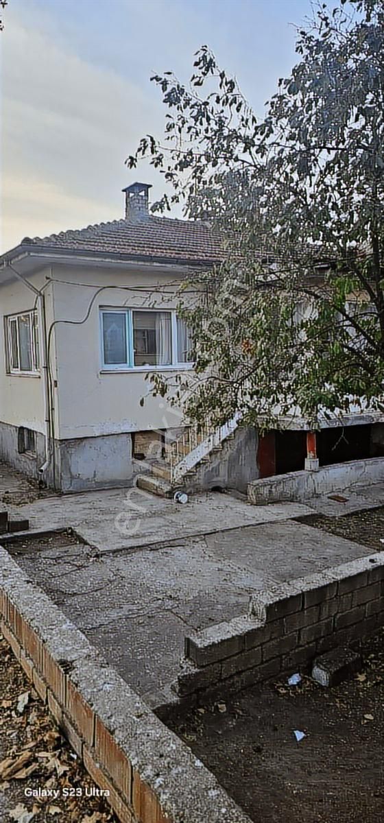 303m Bursa Caddesine Cepheli Müstakil Beton Harma Ev - Görsel 18