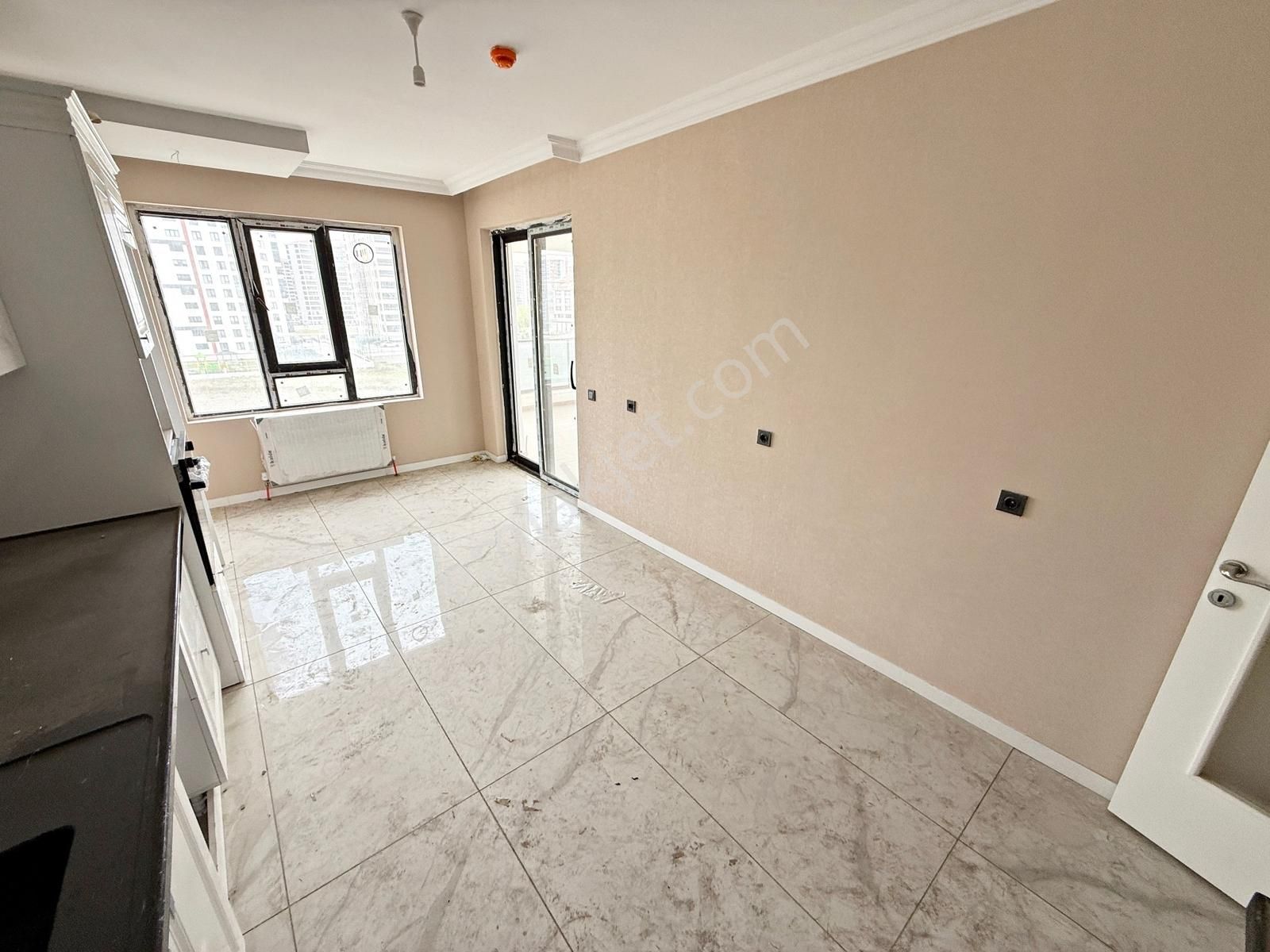4+1 3.kat Site İçi Geniş Oturum Bulvar Paraleli Kapalı Otopark - Görsel 5