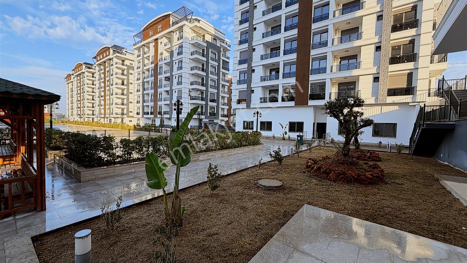 Eşyasız 1+1 Daire Havuzlu - Hamam - Spor Salonu - Kapalı Otopark - Görsel 5