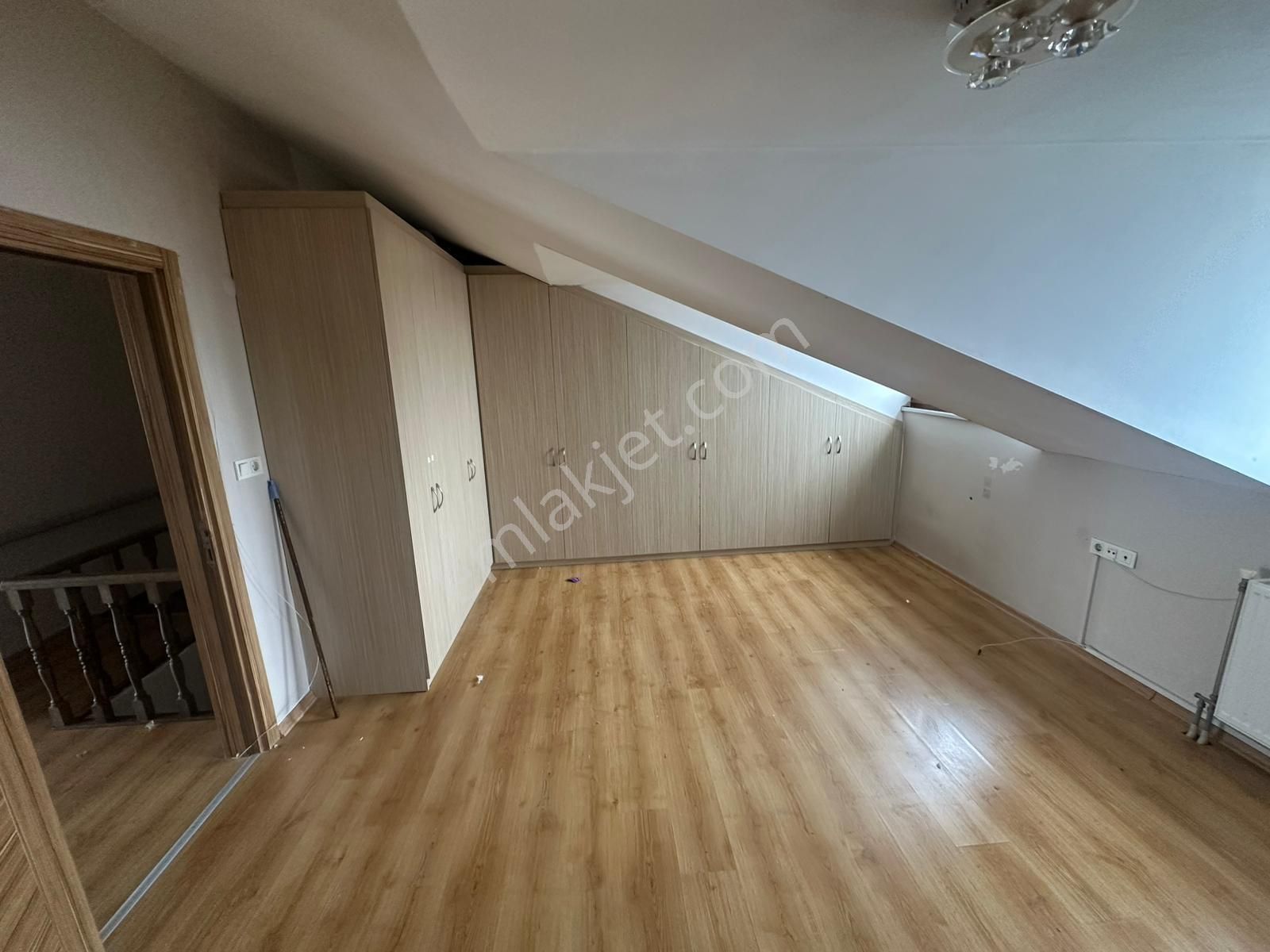 Şeref Emlak Manzaralı Satılık Dubleks Daire 12,000,000 Tl - Görsel 10