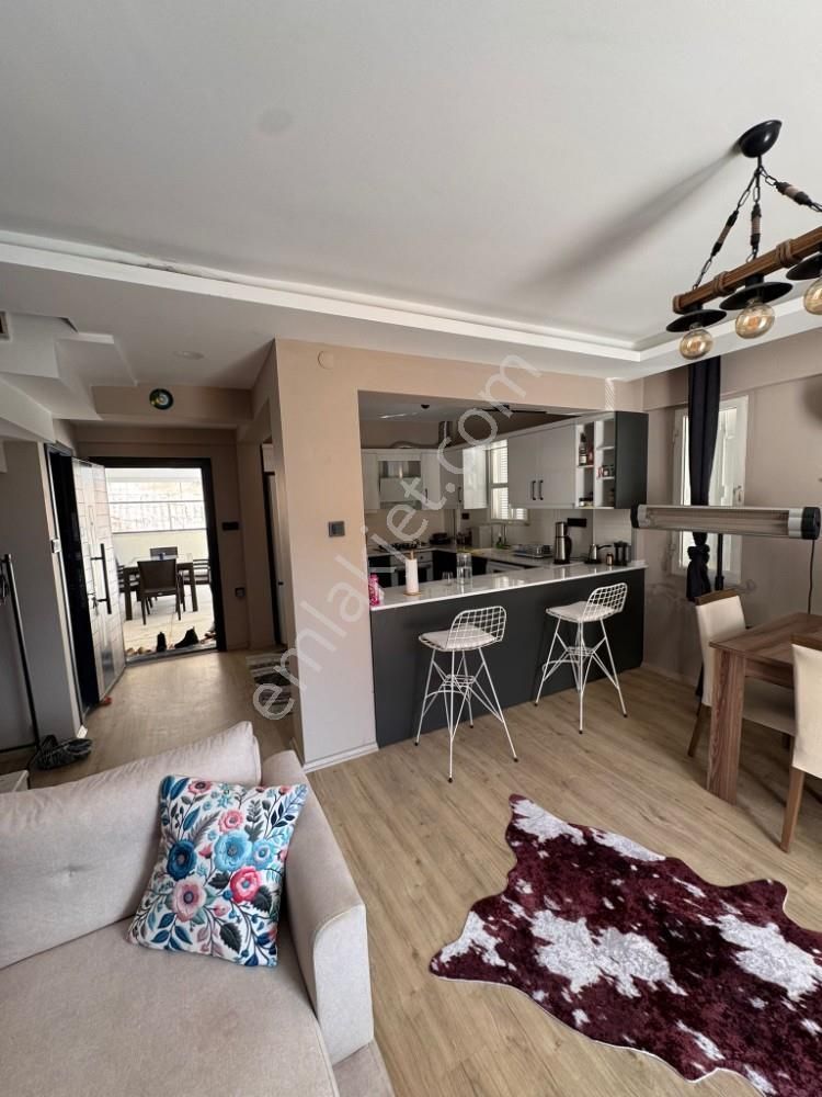 Kuşadası Kadınlar Denizi Mevki Plaja Yakın Satılık Villa - Görsel 16