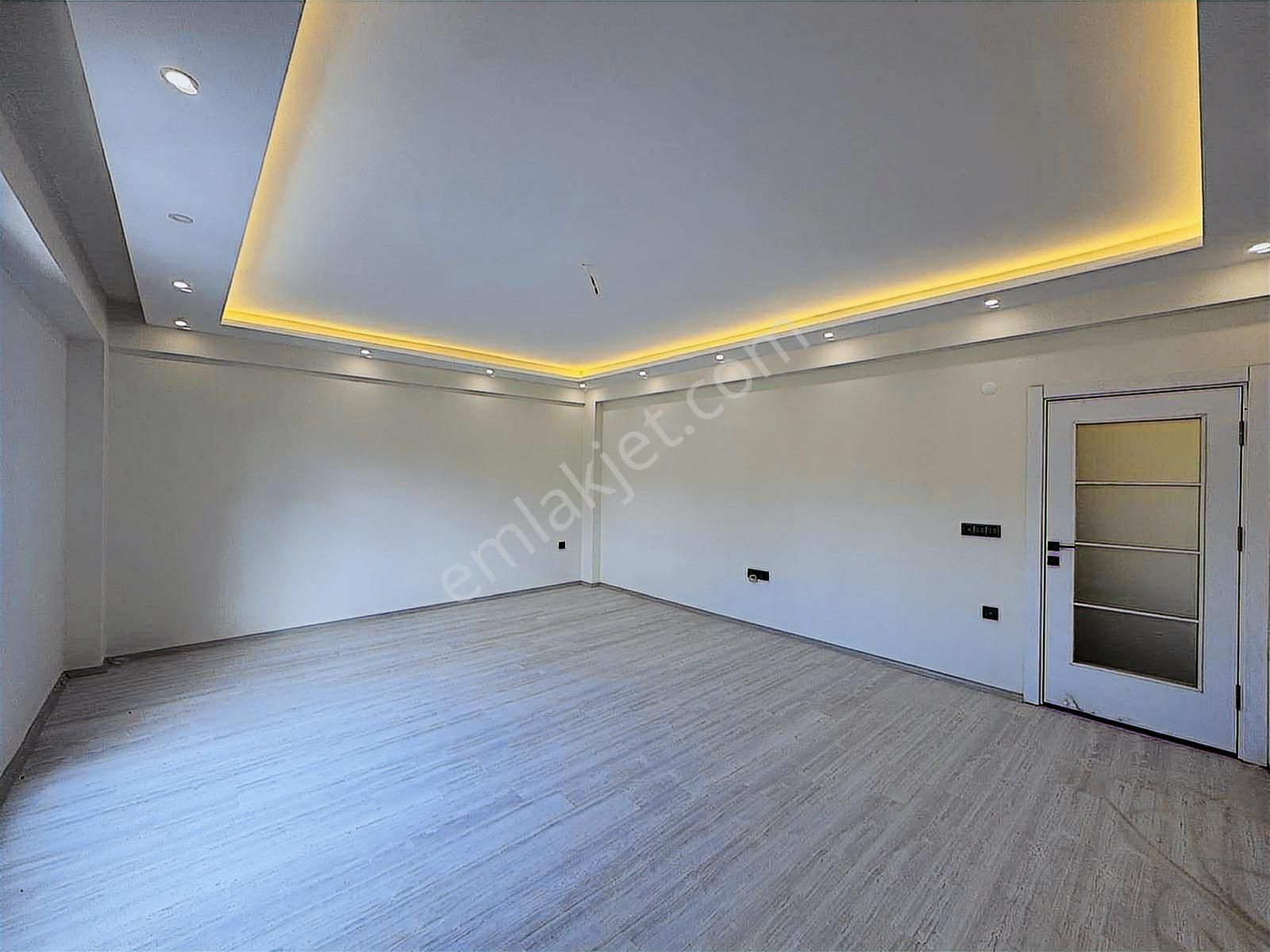 Altınova Mah. Geniş Ferah Denize Sahile Yürüme Mesafede 3+1 Dair - Görsel 24