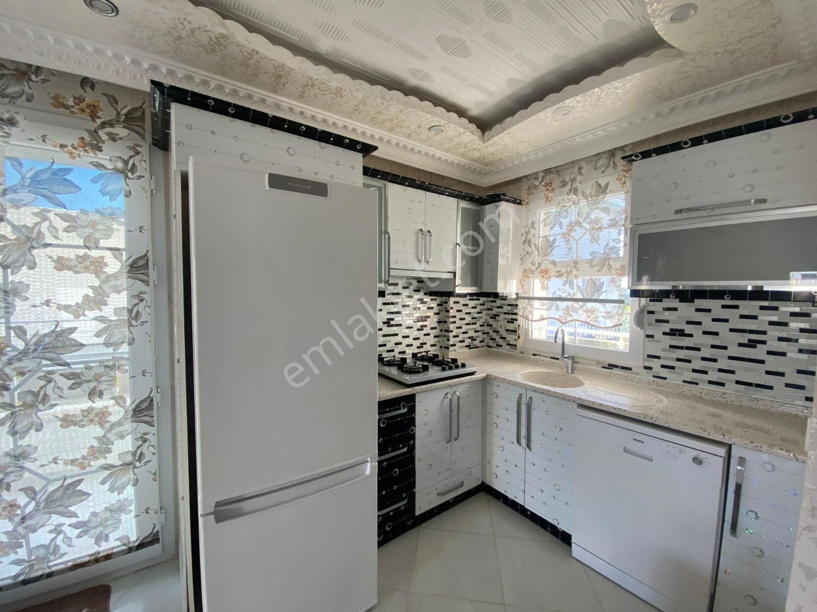 Didim Çamlık Mahallesinde Denize Yürüme Mesafesinde 2+1 Eşyalı Kiralık Fırsat Daire - Görsel 11