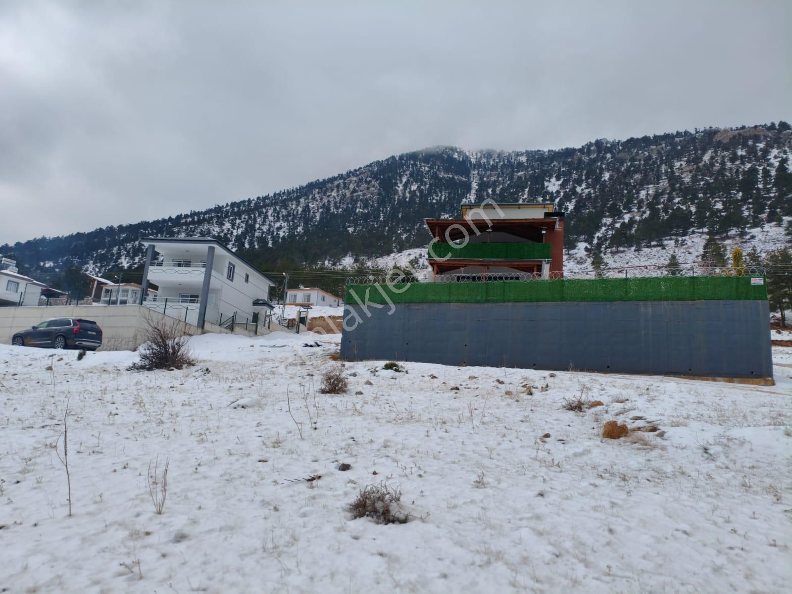 Kar Emlaktan Yenikonacık Bozkırlı Mevkiinde 400 M2 Satılık Arsa - Görsel 2