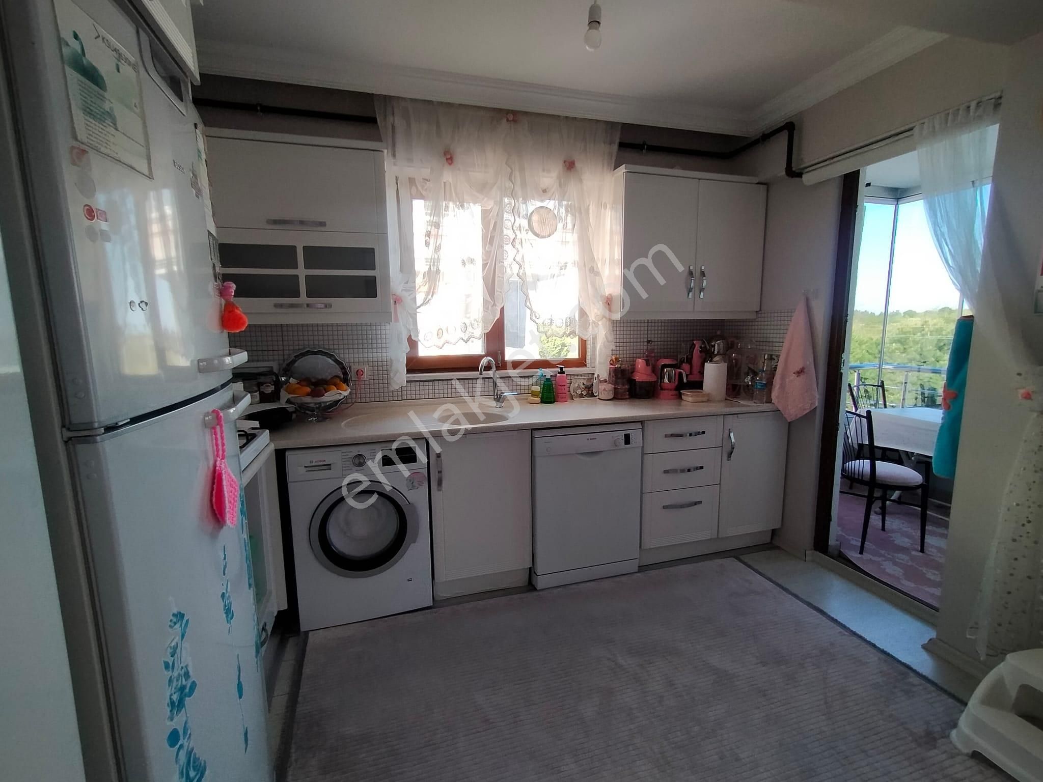 Samsunilkadımkıran Mahallesinde 2+1 Satılık Fırsat Daire - Görsel 4