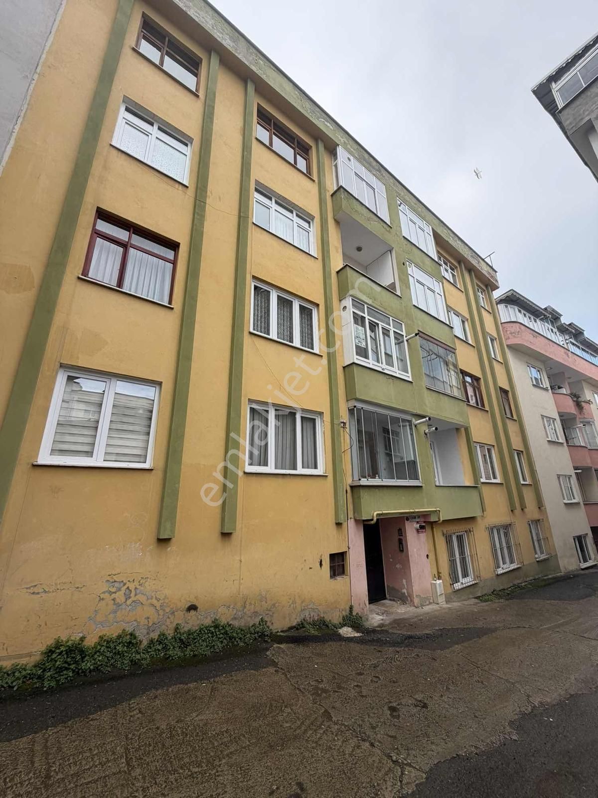 Doğu Gayrimenkulden 3 Nolu Erdğduda Satılık Fırsat 5+1 Çatı Katı - Görsel 18