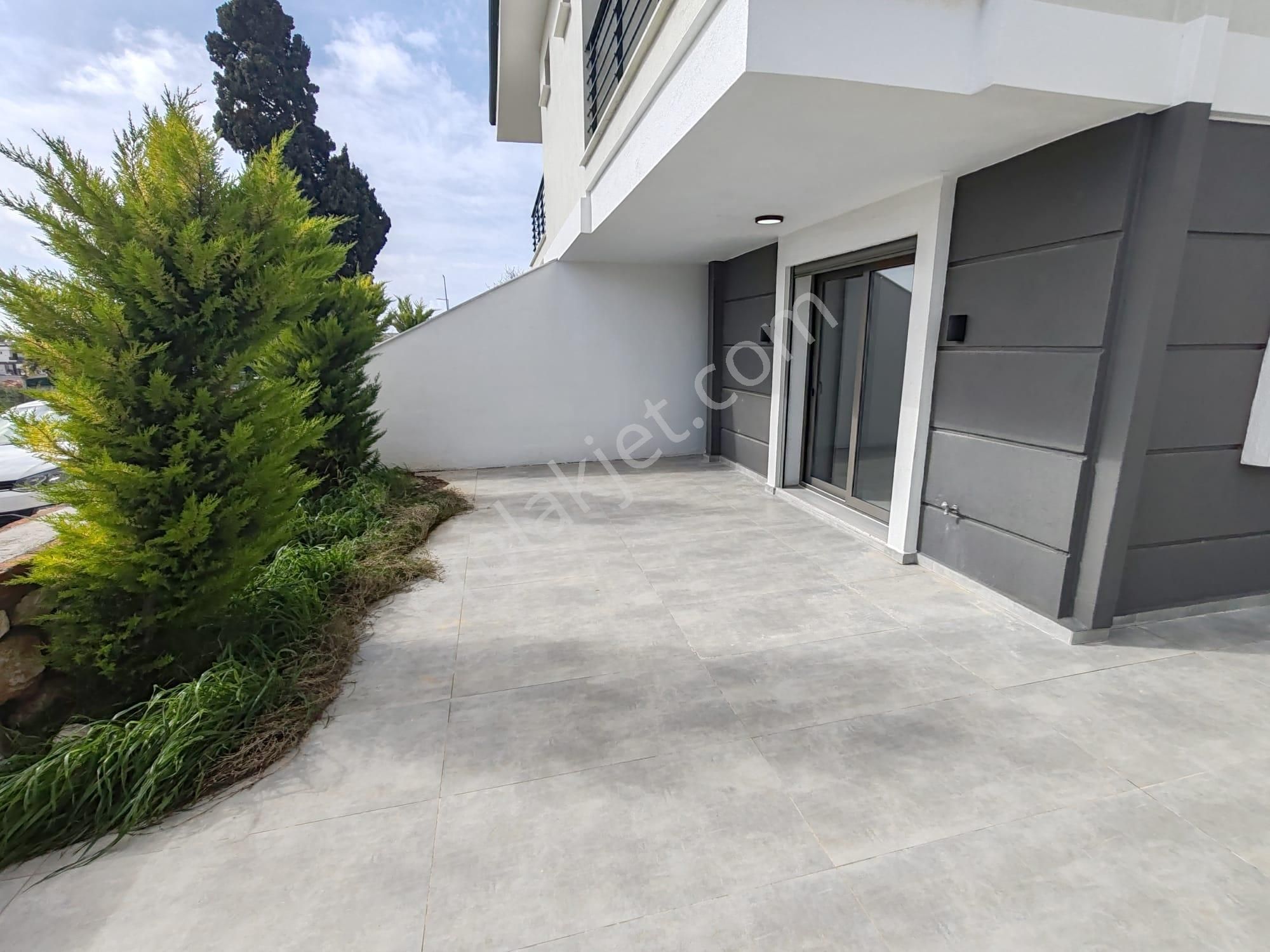 Didim'de 3+1 Fırsat Villa Ön Cephe - Görsel 3