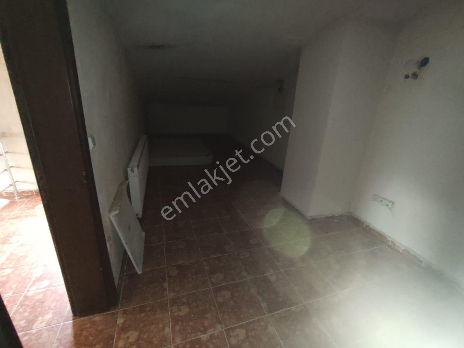 Edremit Hamidiye Mahallesinde Kiralık Tam Müstakil İş Yeri Olarak Kiraya Verilecek - Görsel 26