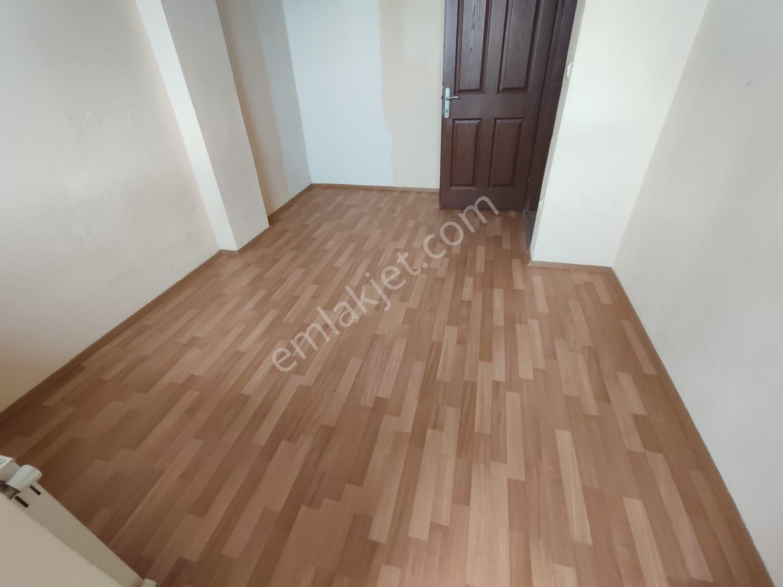 Edremit Hamidiye Mahallesinde Kiralık Tam Müstakil İş Yeri Olarak Kiraya Verilecek - Görsel 12