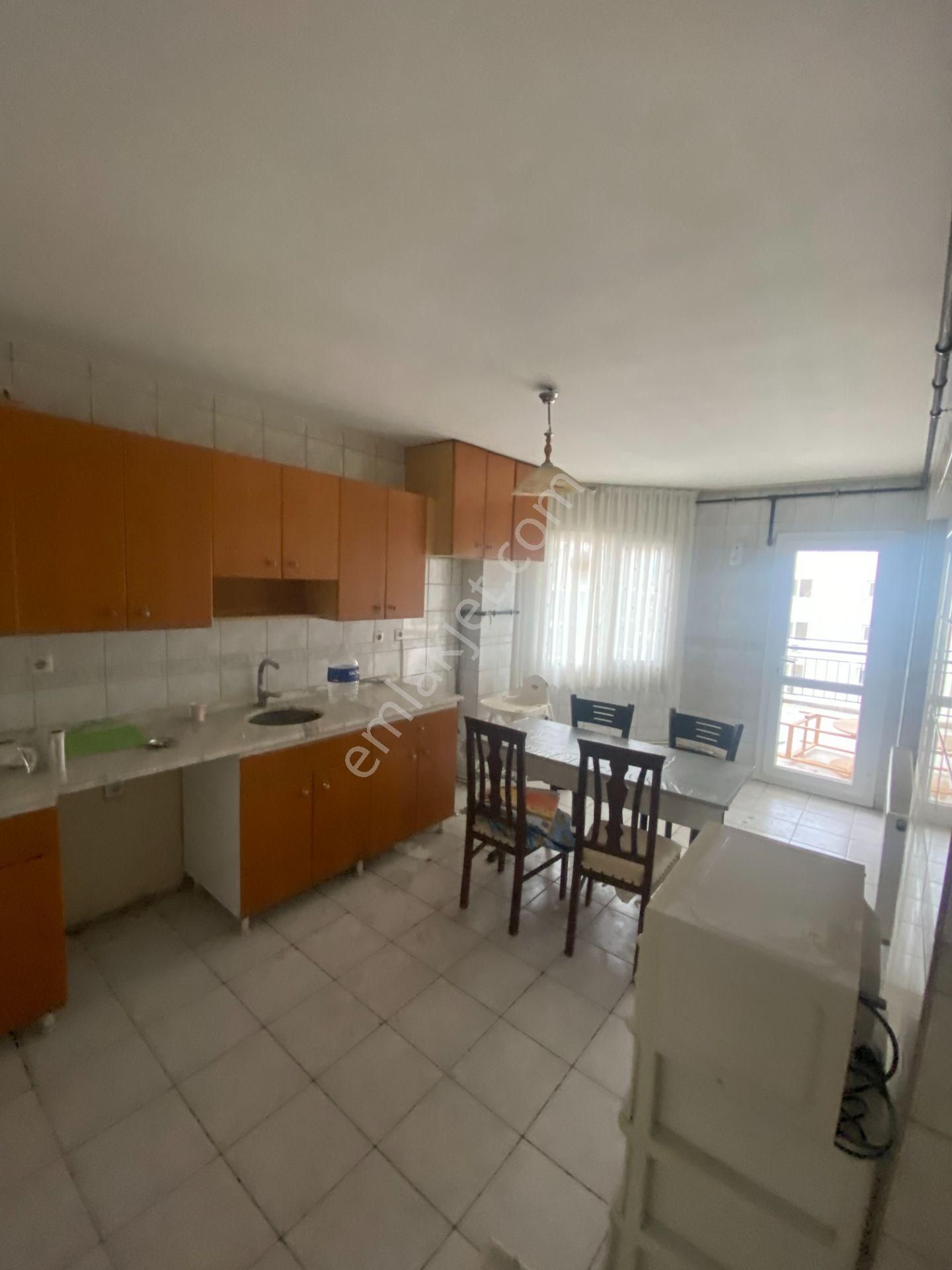 Ana Cadde Üzerinde 142 M2 Satılık Daire - Görsel 9