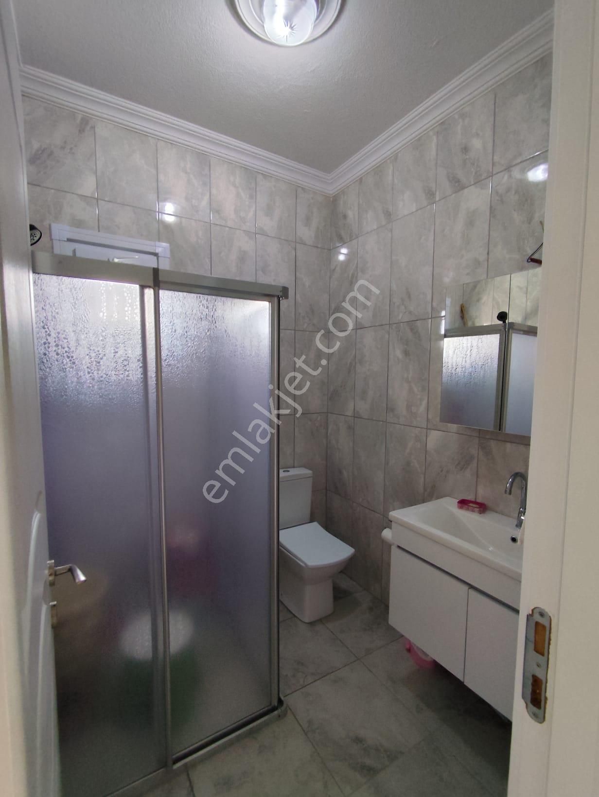 Silivride Cumhuriye Mah. Satılık 8+3 Tripleks Villa - Görsel 33