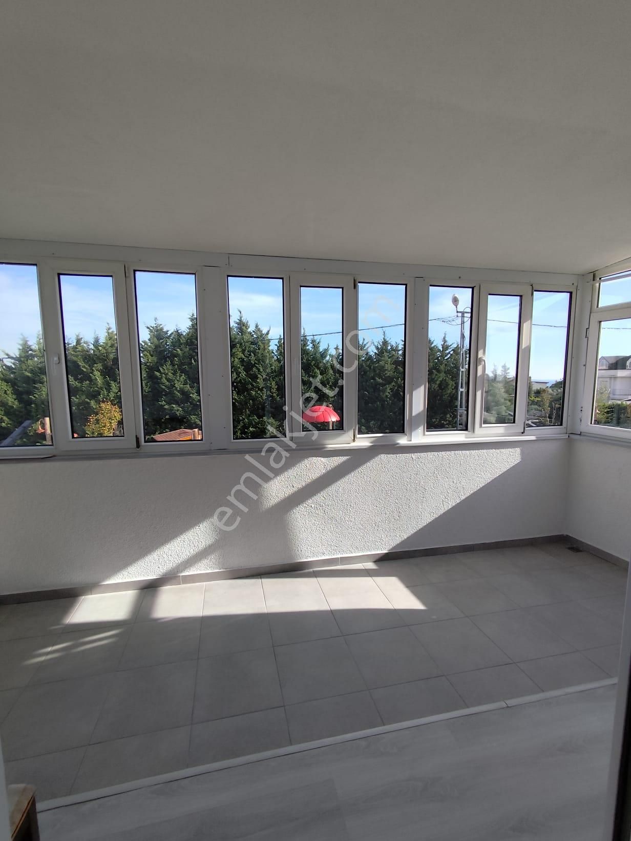 Silivride Cumhuriye Mah. Satılık 8+3 Tripleks Villa - Görsel 15