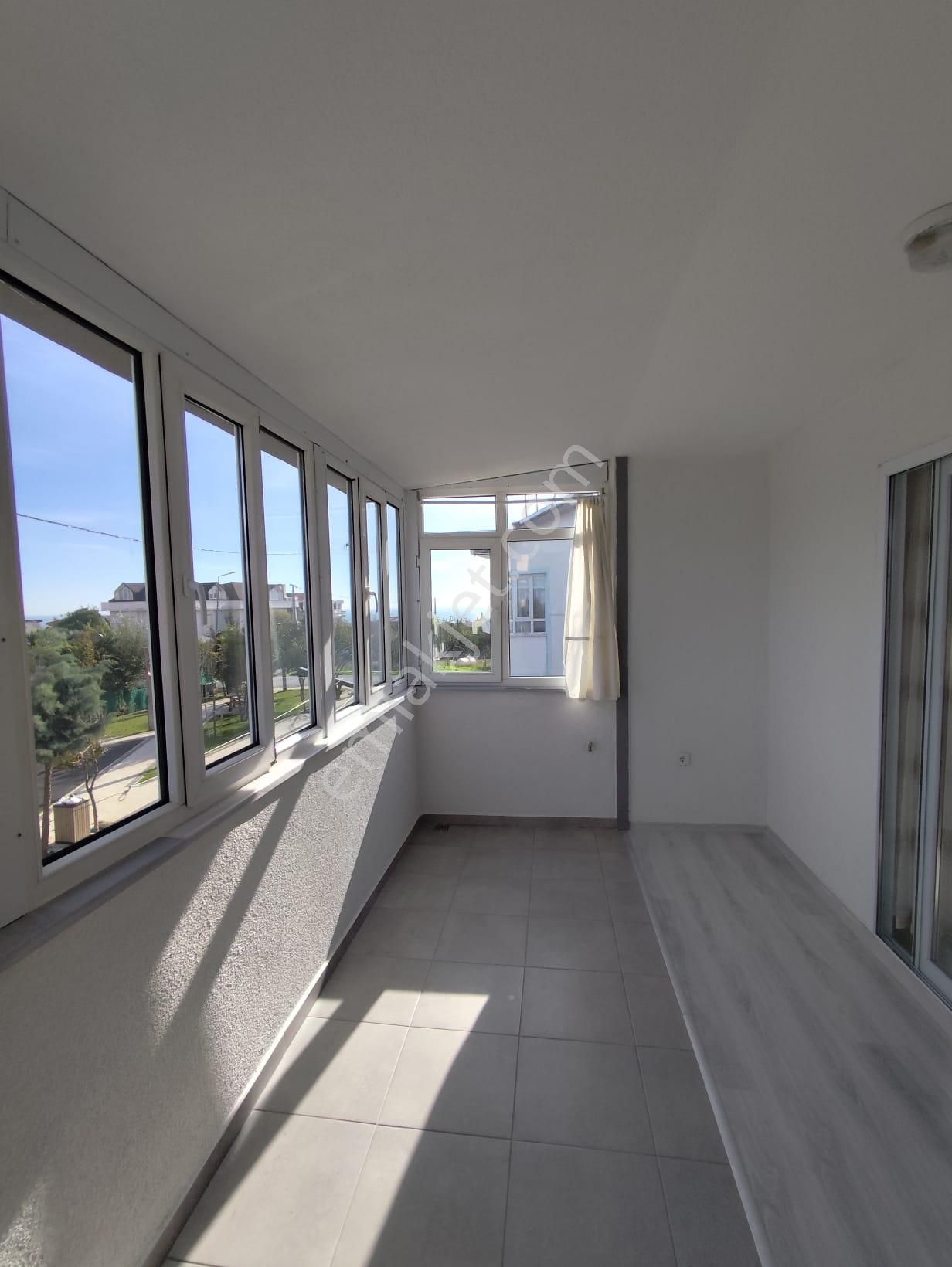 Silivride Cumhuriye Mah. Satılık 8+3 Tripleks Villa - Görsel 14