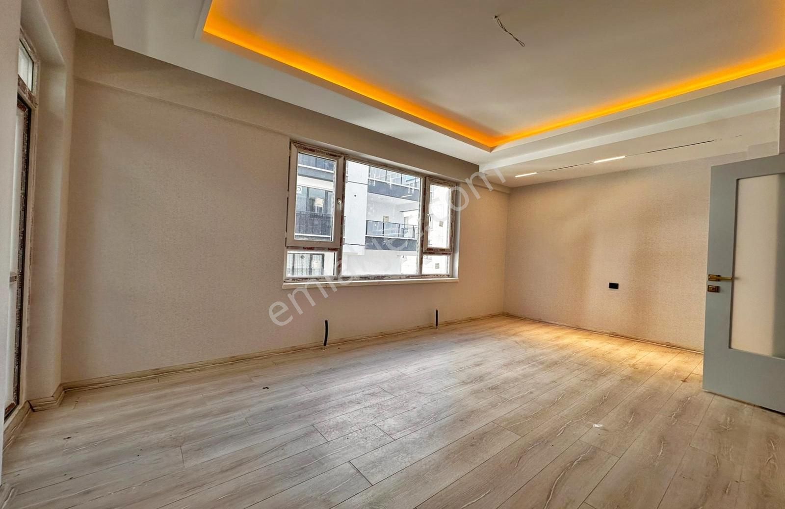 Keçiören Hisar'da Cadde Yakını Kat Konumunda Sıfır 3+1 Daire - Görsel 14