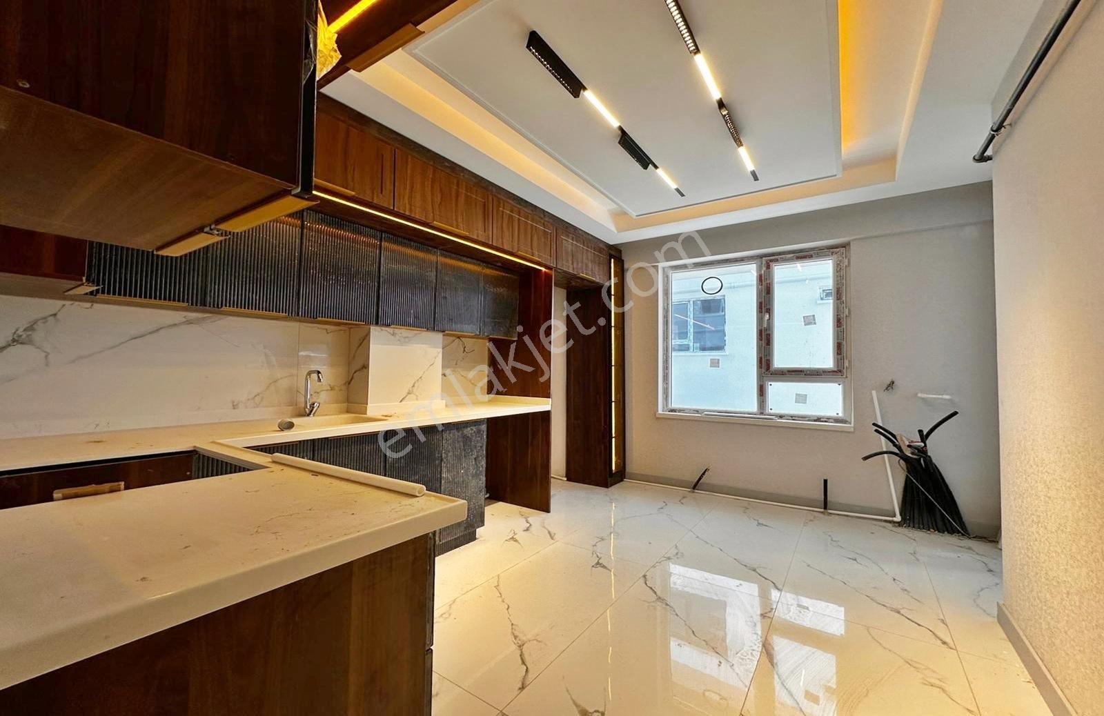Keçiören Hisar'da Cadde Yakını Kat Konumunda Sıfır 3+1 Daire - Görsel 15