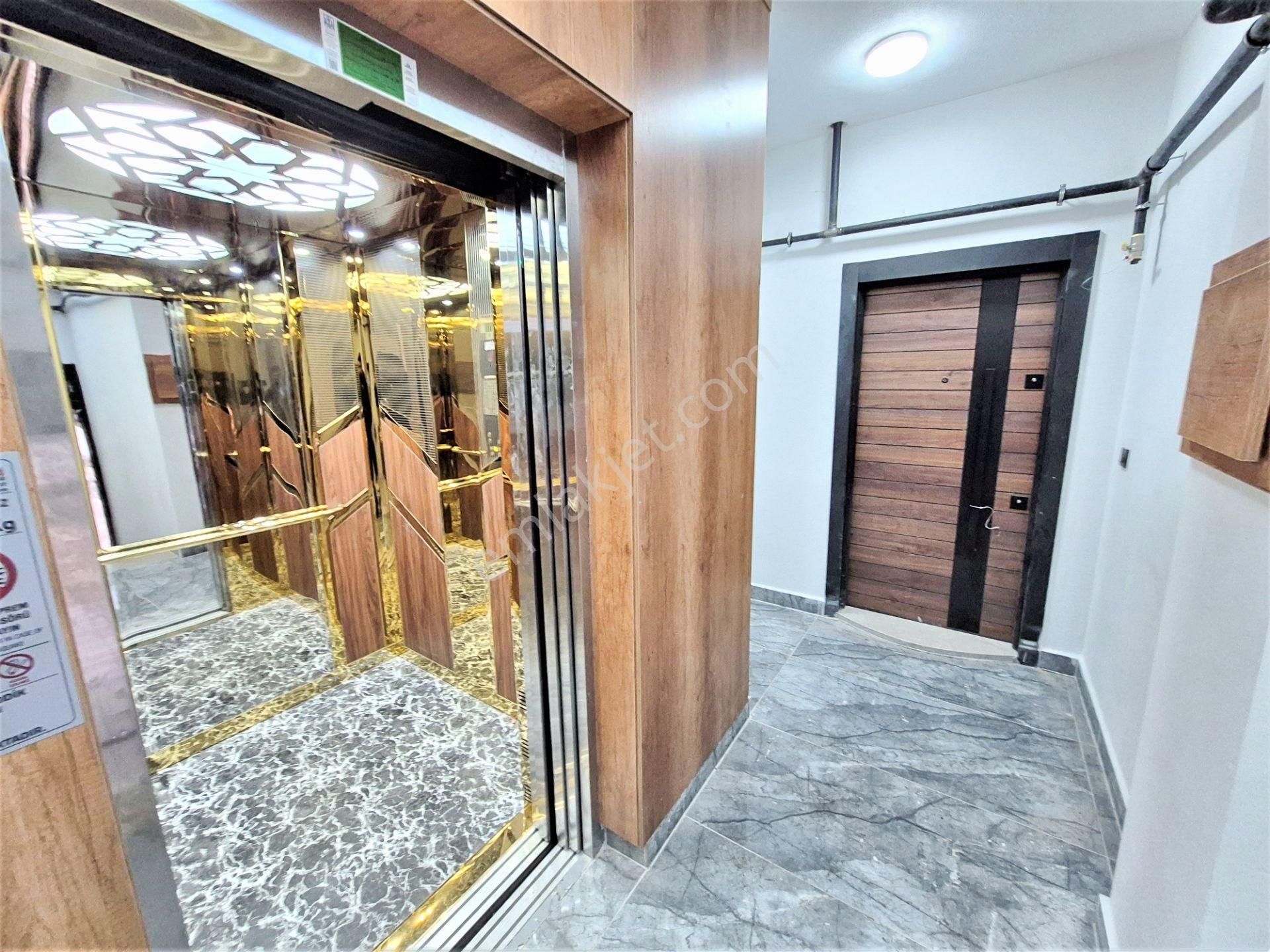 🌀gültaş Emlaktan Edremitte Satılık 1+1 Yatırımlık Fırsat Sıfır Açık Mutfak Geniş Balkonlu Daire - Görsel 8