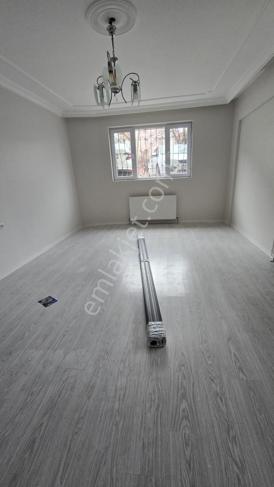 Gülveren Mah 2+1 Kot 1 Ön Cephe İçi Yapılı Merkezi Yerde - Görsel 7