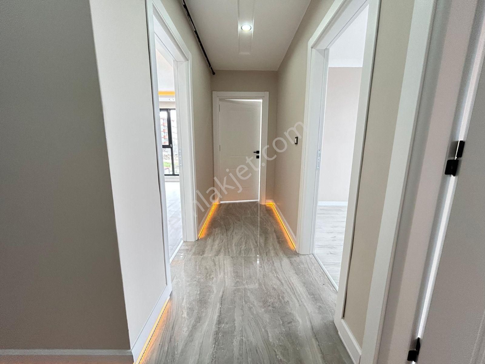 Tepe Mevkiinde Lüks Konut 2+110 M2 İskanlı Daire Ebeveyn Banyo - Görsel 9