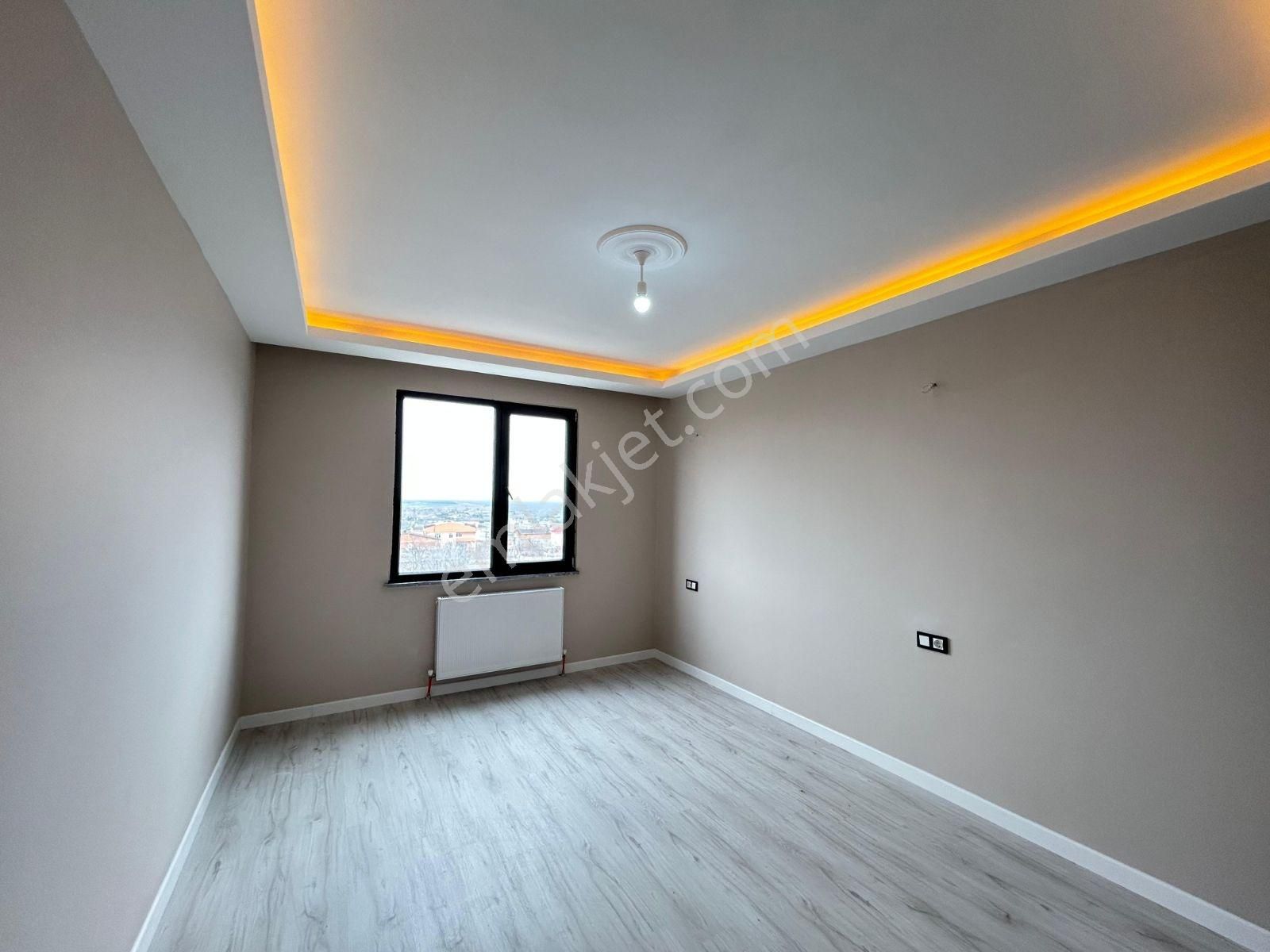 Tepe Mevkiinde Lüks Konut 2+110 M2 İskanlı Daire Ebeveyn Banyo - Görsel 13