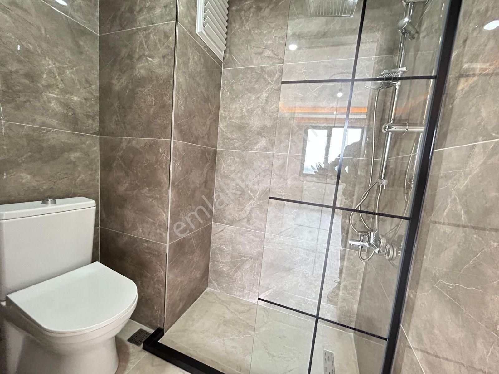 Tepe Mevkiinde Lüks Konut 2+110 M2 İskanlı Daire Ebeveyn Banyo - Görsel 3