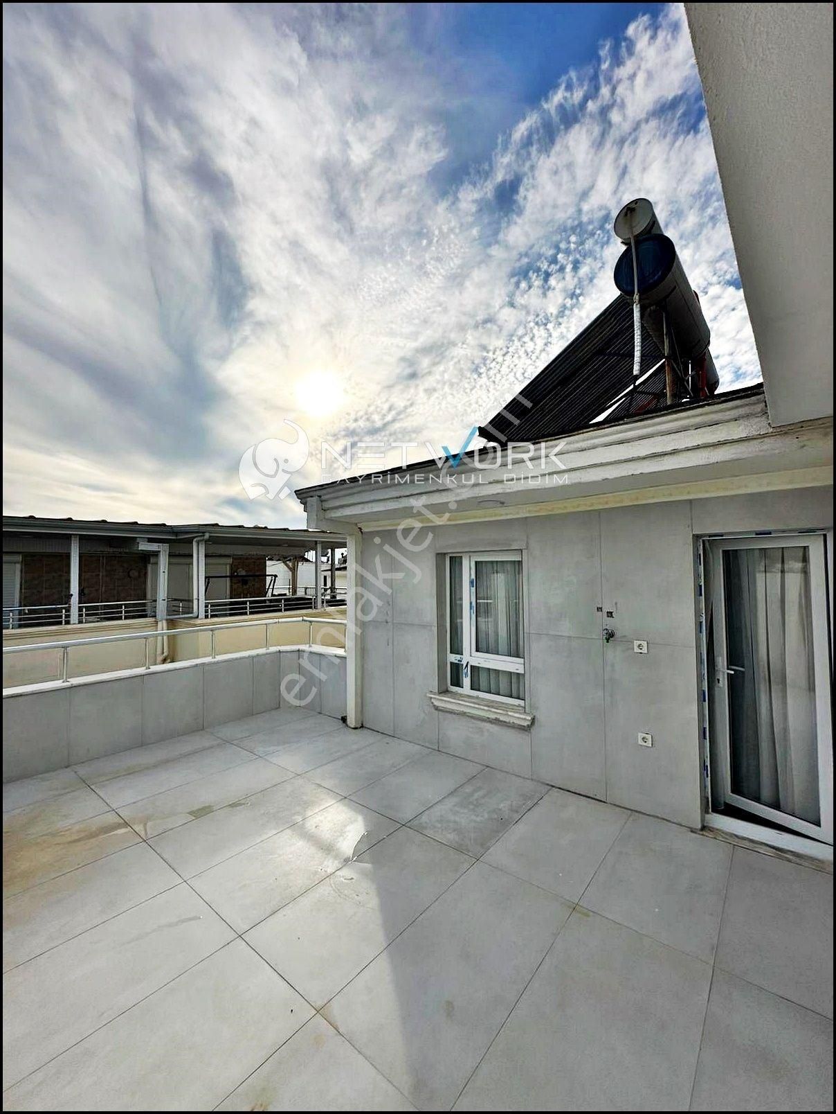 Altınkum’da Kaçırılmayacak Fırsat Deniz Manzaralı, Sıfır Eşyalı 4+1 Daire - Görsel 10