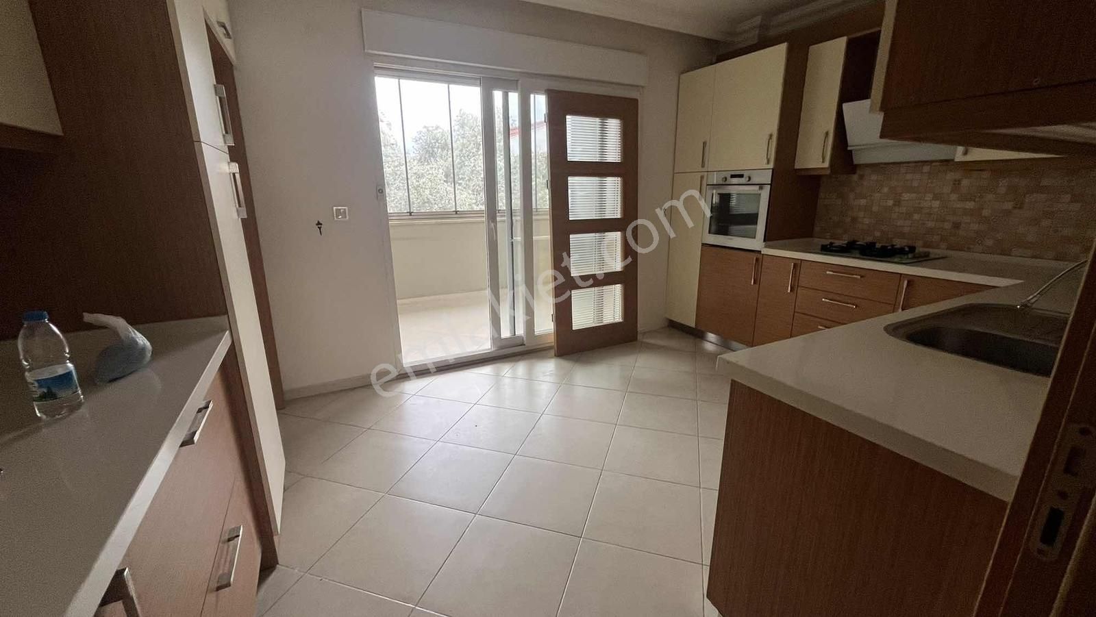 Merkeze Yürüme Mesafesinde 3+1 Kapalı Mutfak Büyük Daire - Görsel 21