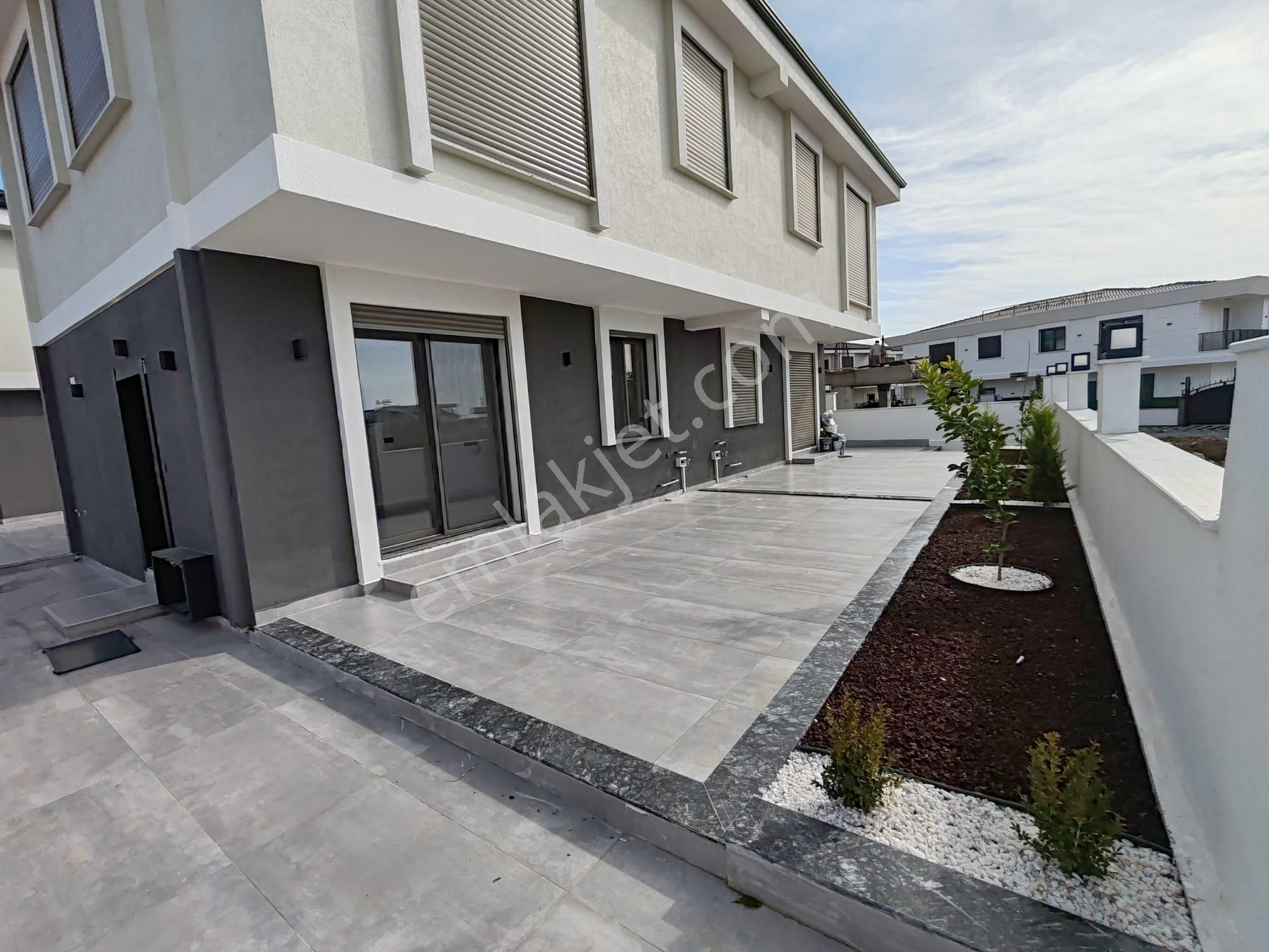 Didim'de En Mantıklı Villalardan 3+1 Havuzlu - Görsel 4