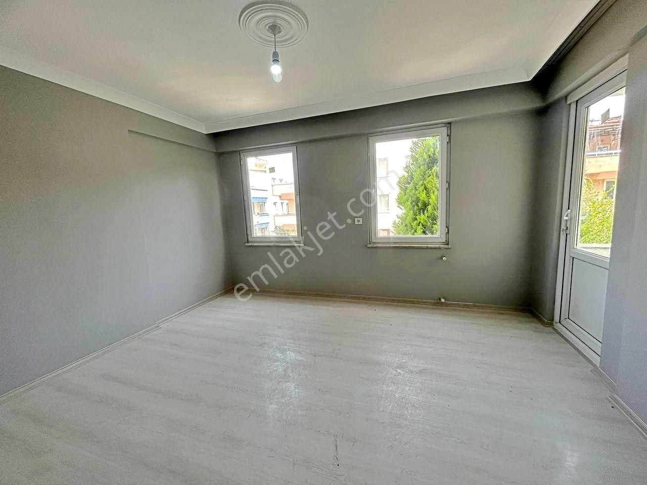 Uytundan Akçay'da Denize 400 Metre 3+1 Bahçeli Satılık Villa - Görsel 10