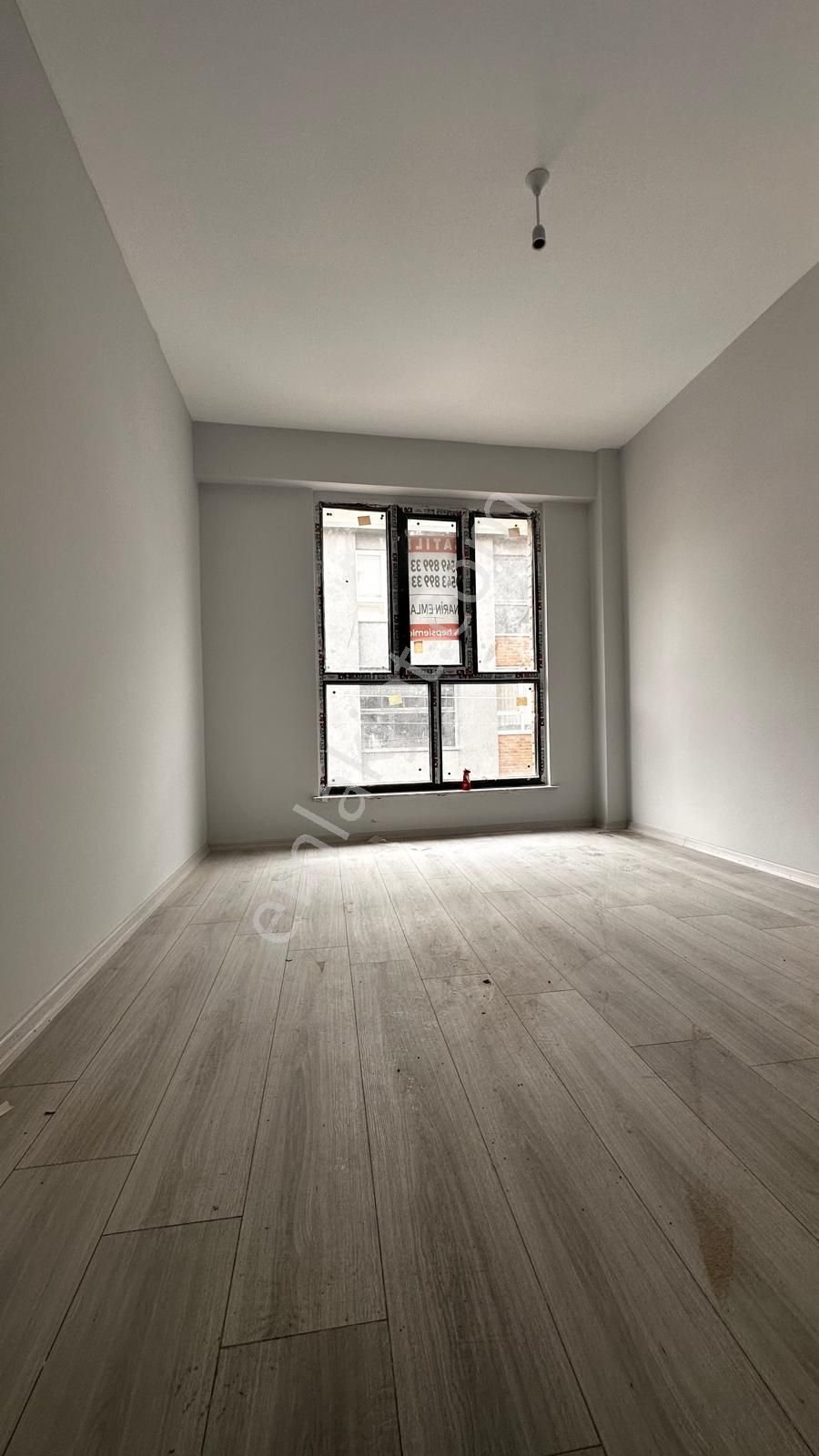 Eskişehir-tepebaşı-satılık Temiz 2+0 Daire Esentepe Mahallesi Emniyet Müdürlüğü Yakını ,