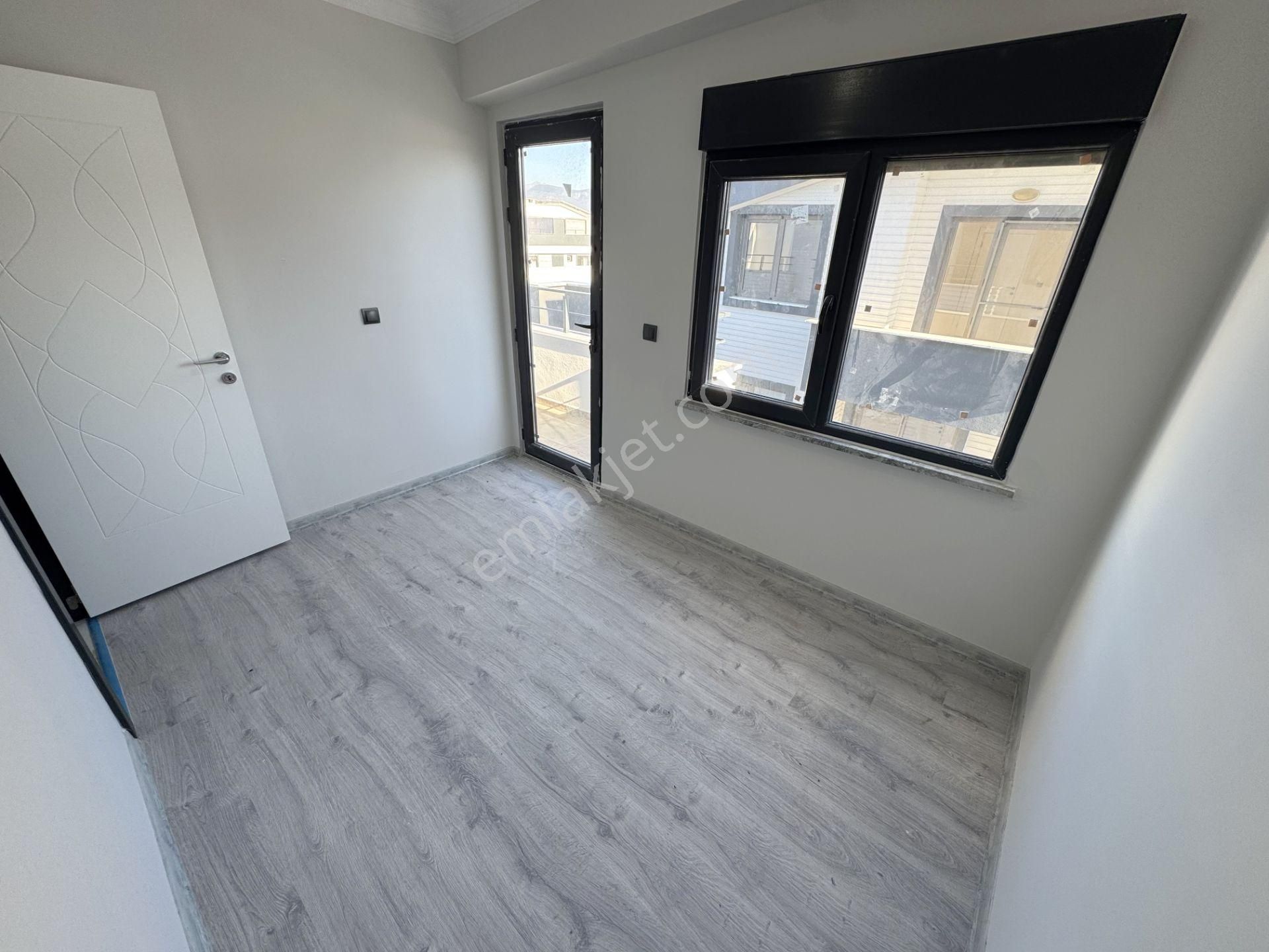 🔴 Güç Gayrimenkul'den Akçay'da Manzaralı Geniş Teraslı Sıfır Lüx 3+1 Dublex - Görsel 28