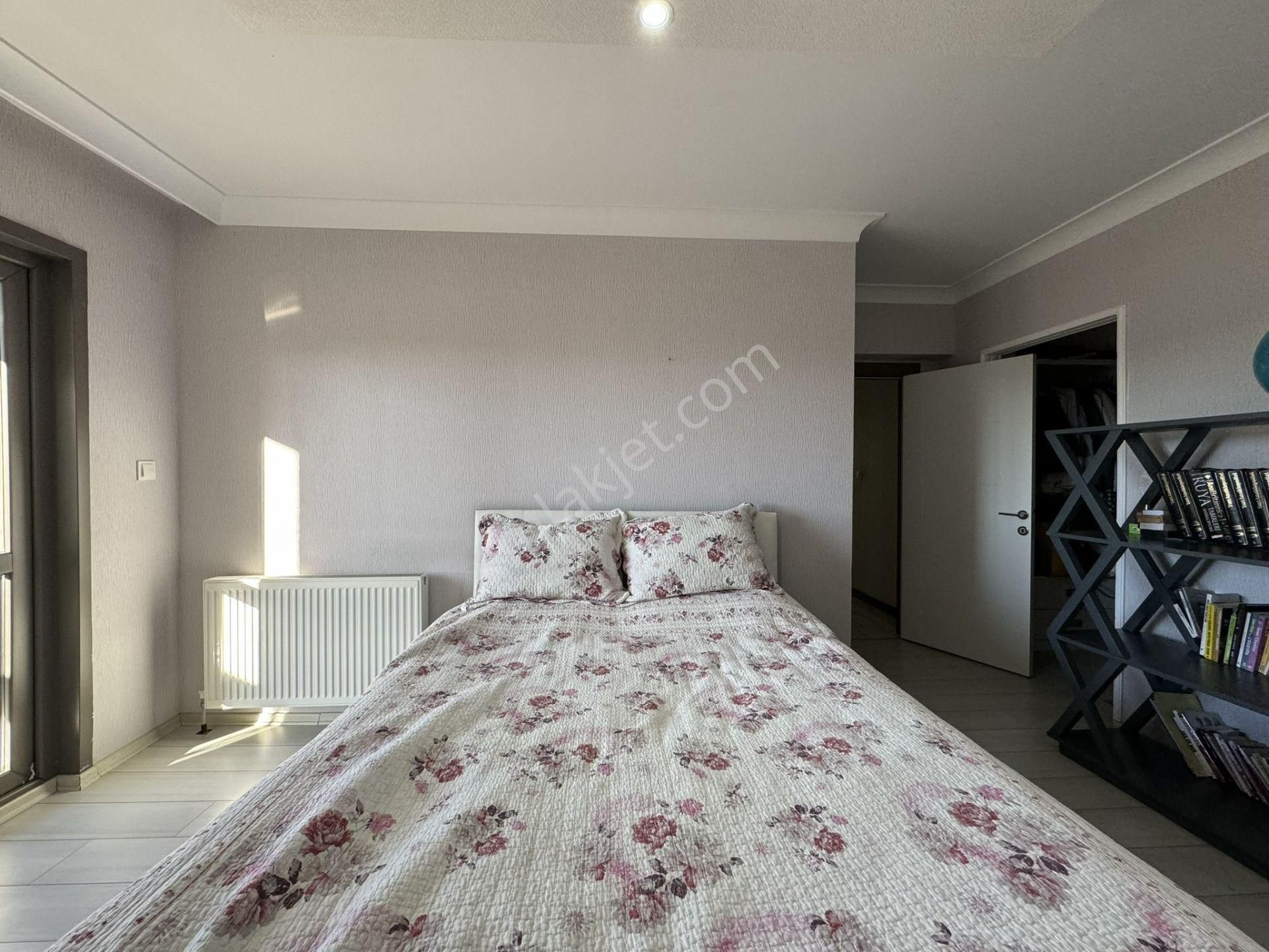 Kalecik Emlak'tan 4+1 Giyinme Odalı, E.banyolu, 7.kat'ta Site Dairesi - Görsel 18